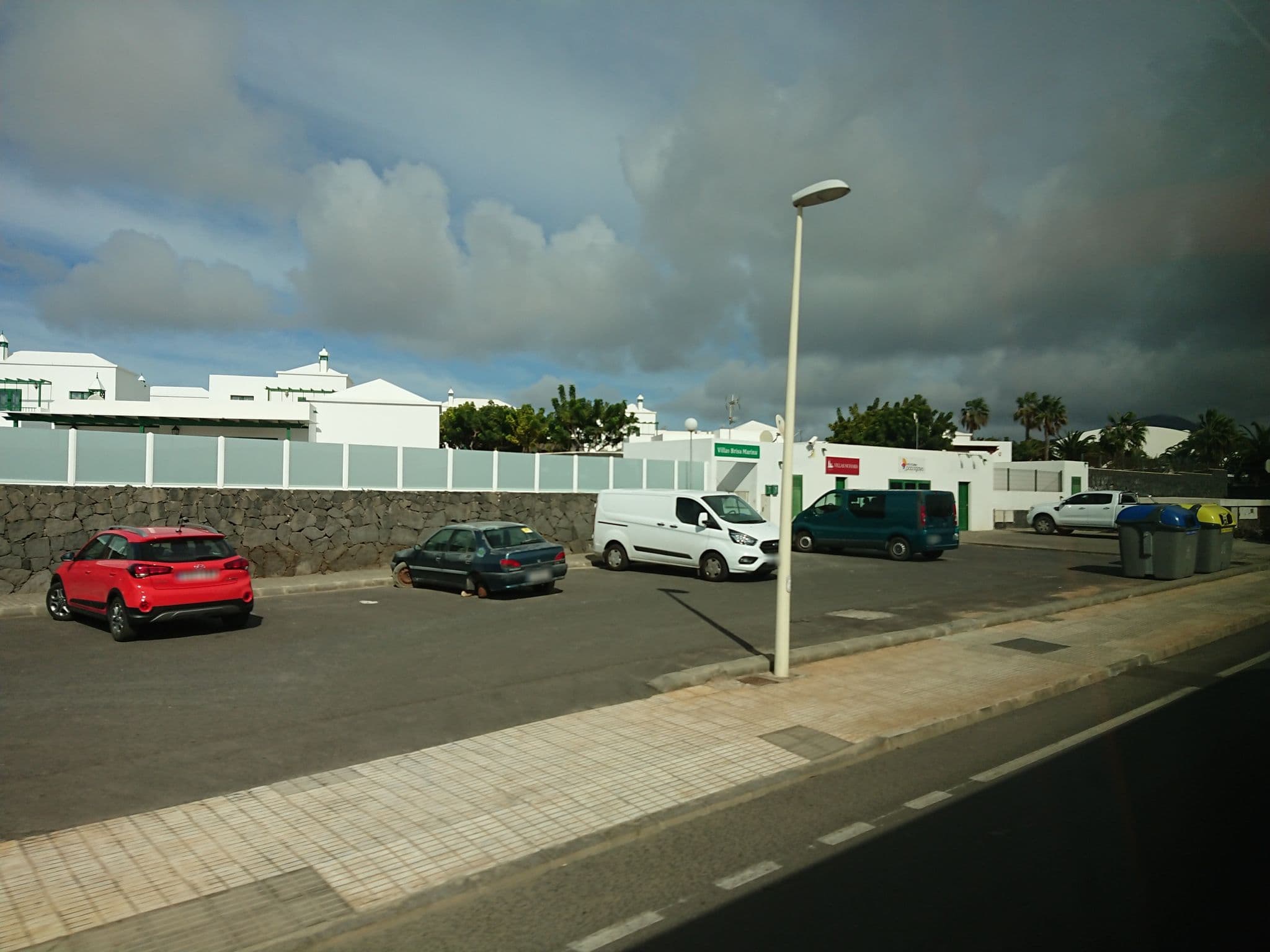Street view near Brisas del Mar, Playa Blanca — © sp4rkie (CC BY-SA · Mapillary)