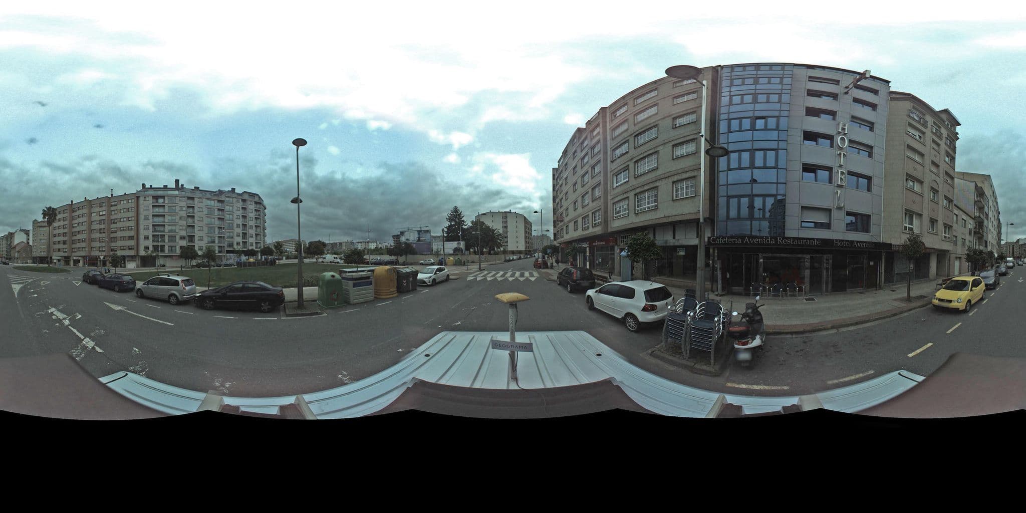 Street view near Hotel GBC Avenida Pontevedra, Pontevedra — © sgonzalezd (CC BY-SA · Mapillary)