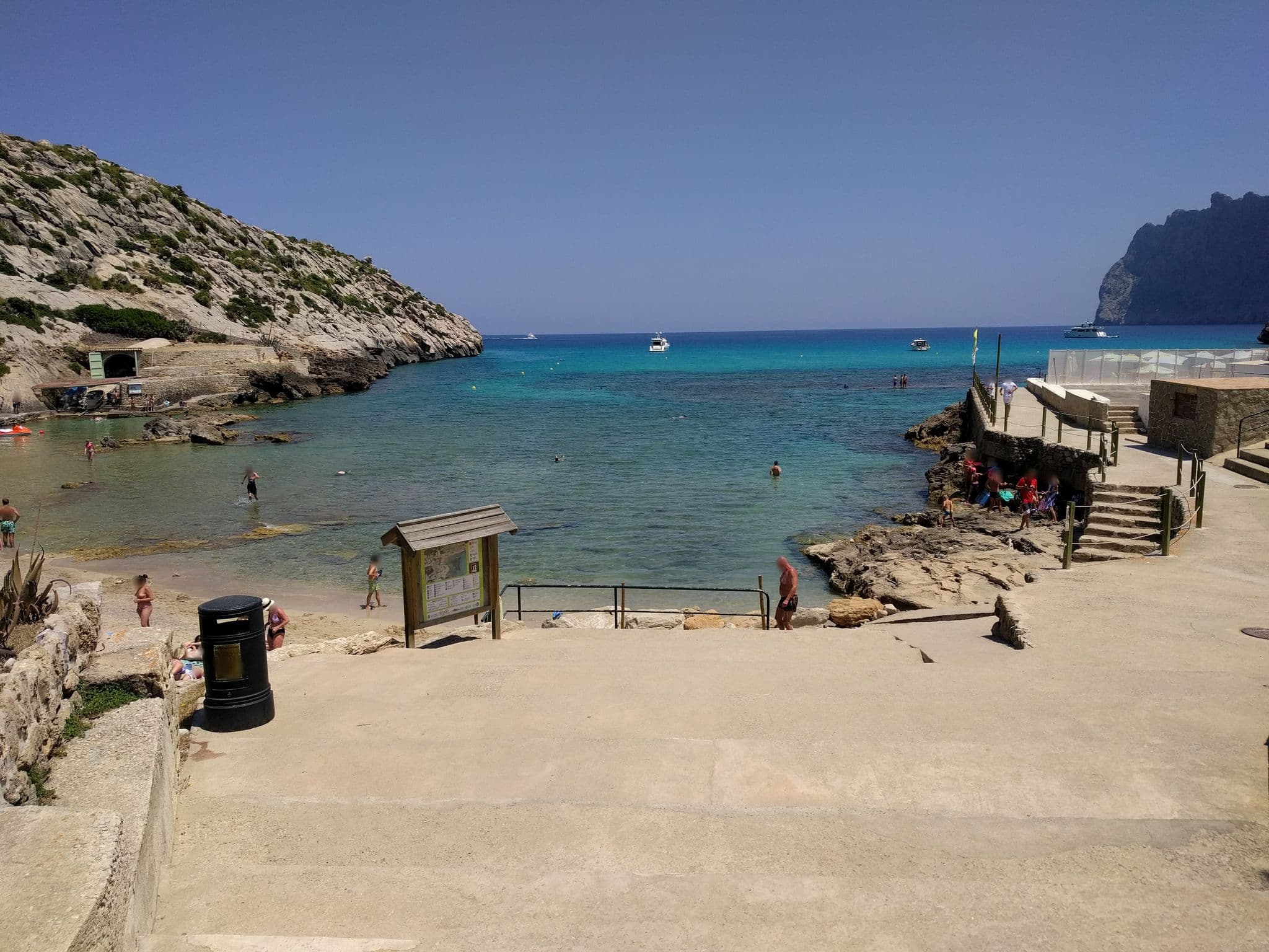 Street view near Hotel Hoposa Niu, Port de Pollença — © peterneubauer (CC BY-SA · Mapillary)