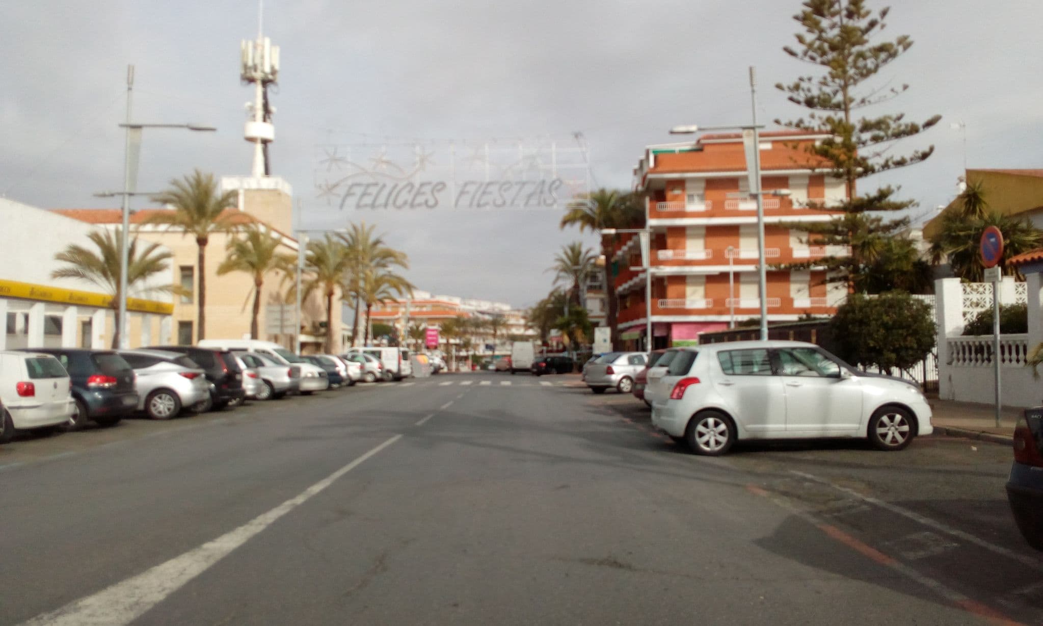 Street view near Hotel Ayamontino, Punta Umbría — © micmin1972 (CC BY-SA · Mapillary)