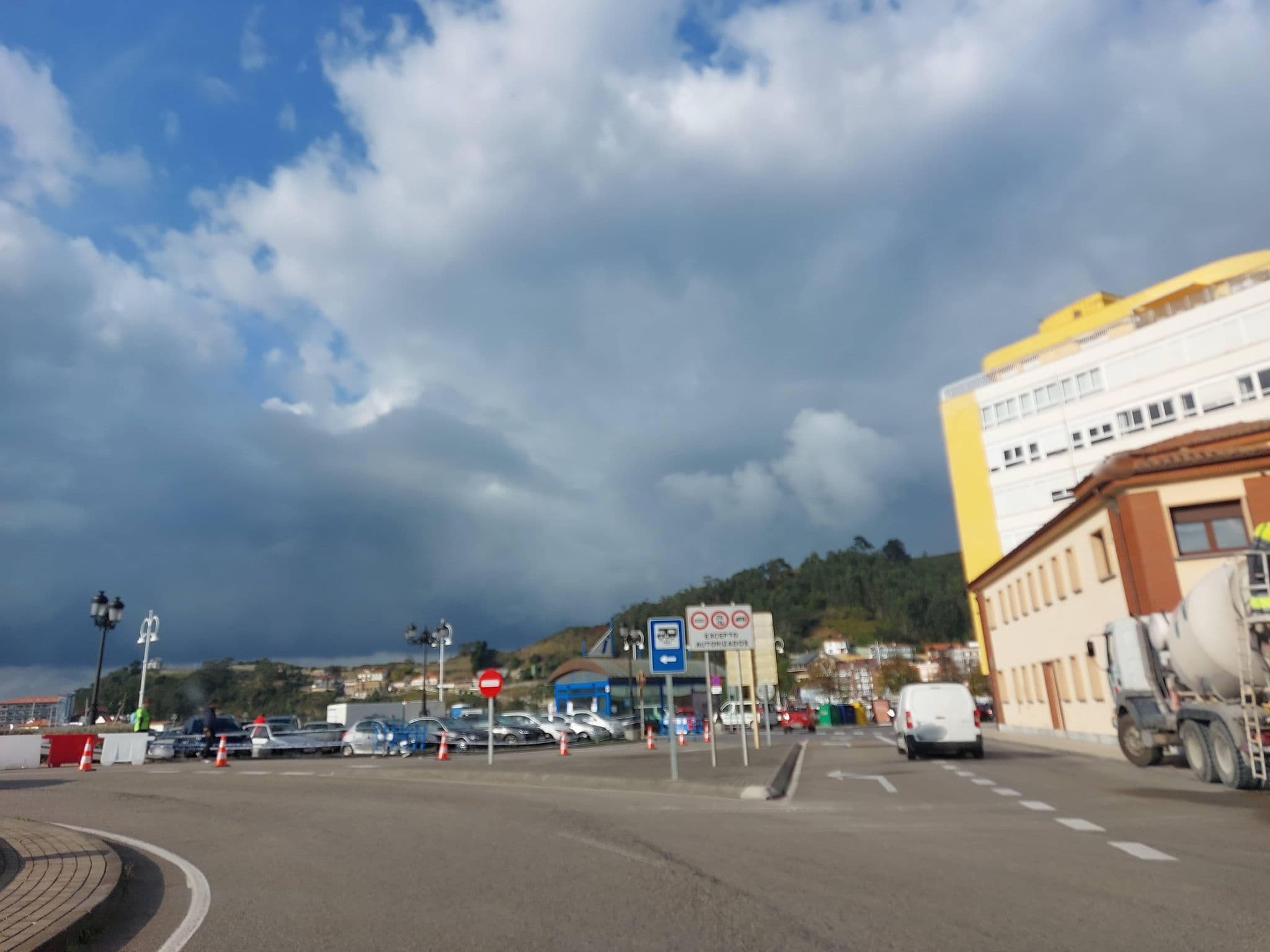 Street view near Hotel Marina Ribadesella, Ribadesella — © 5rmft (CC BY-SA · Mapillary)