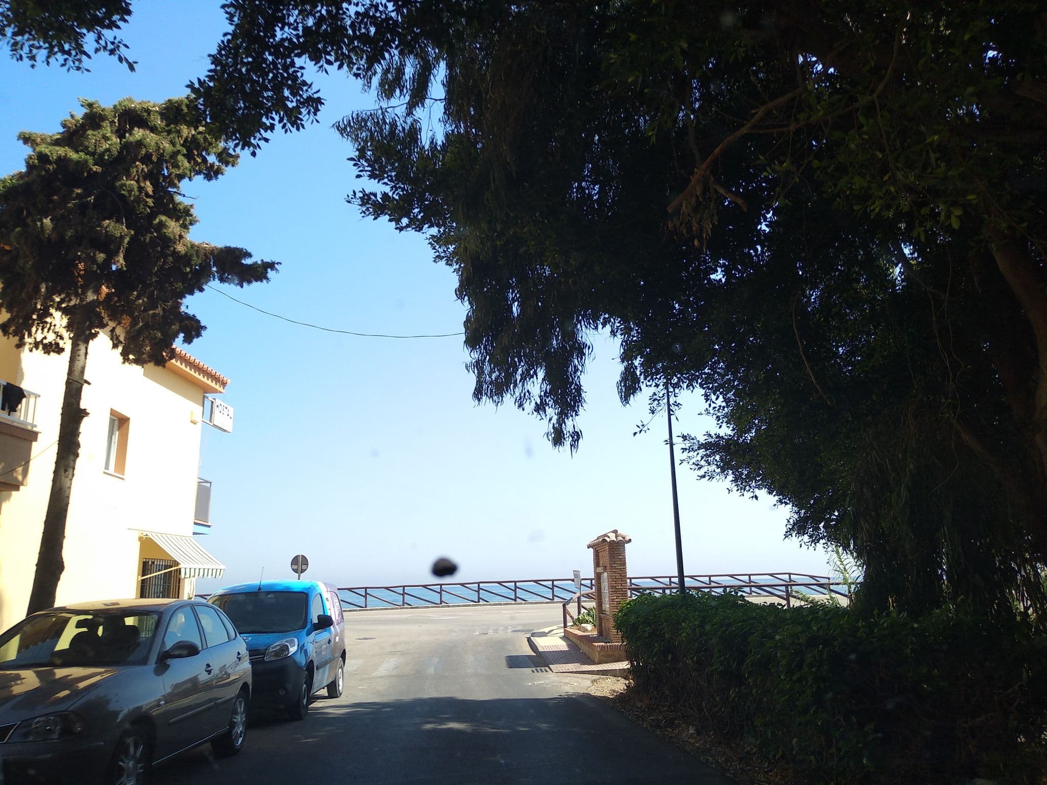 Street view near Hostal Esperanza, Valdés — © klaberlang (CC BY-SA · Mapillary)
