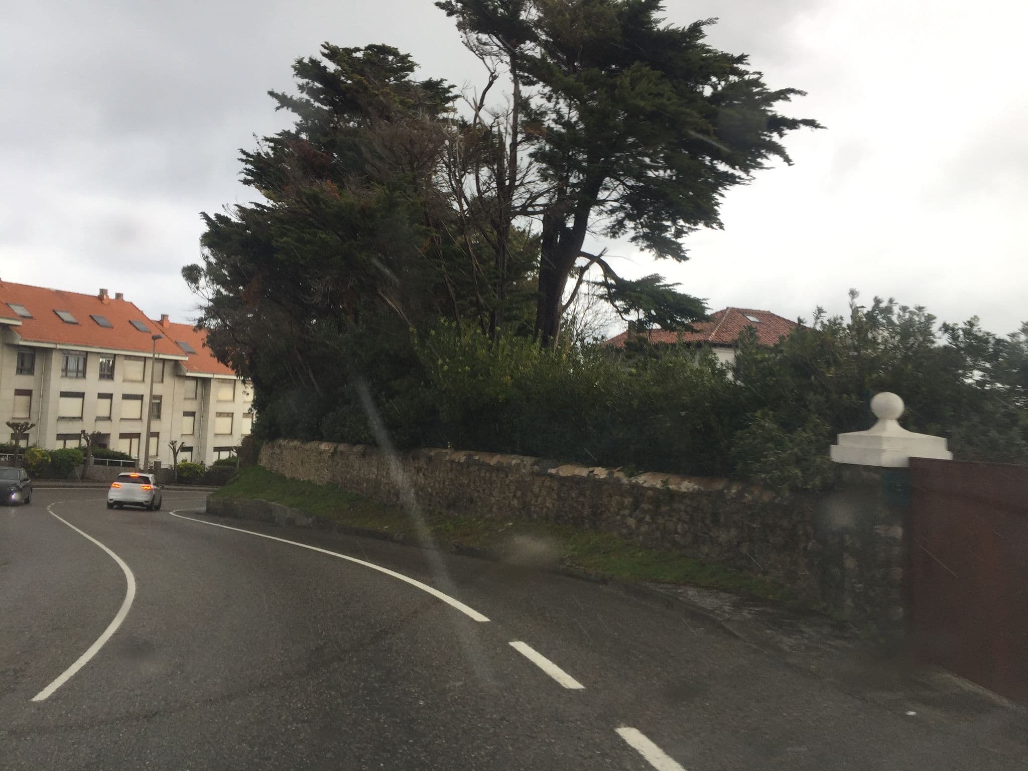 Street view near HOSTAL ROIZ - Hospedaje en Suances, Suances — © ptmap (CC BY-SA · Mapillary)