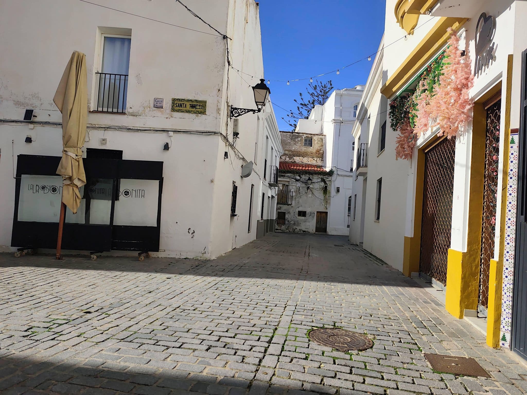 Street view near Hostal Alameda, Tarifa — © Duro (CC BY-SA · Mapillary)