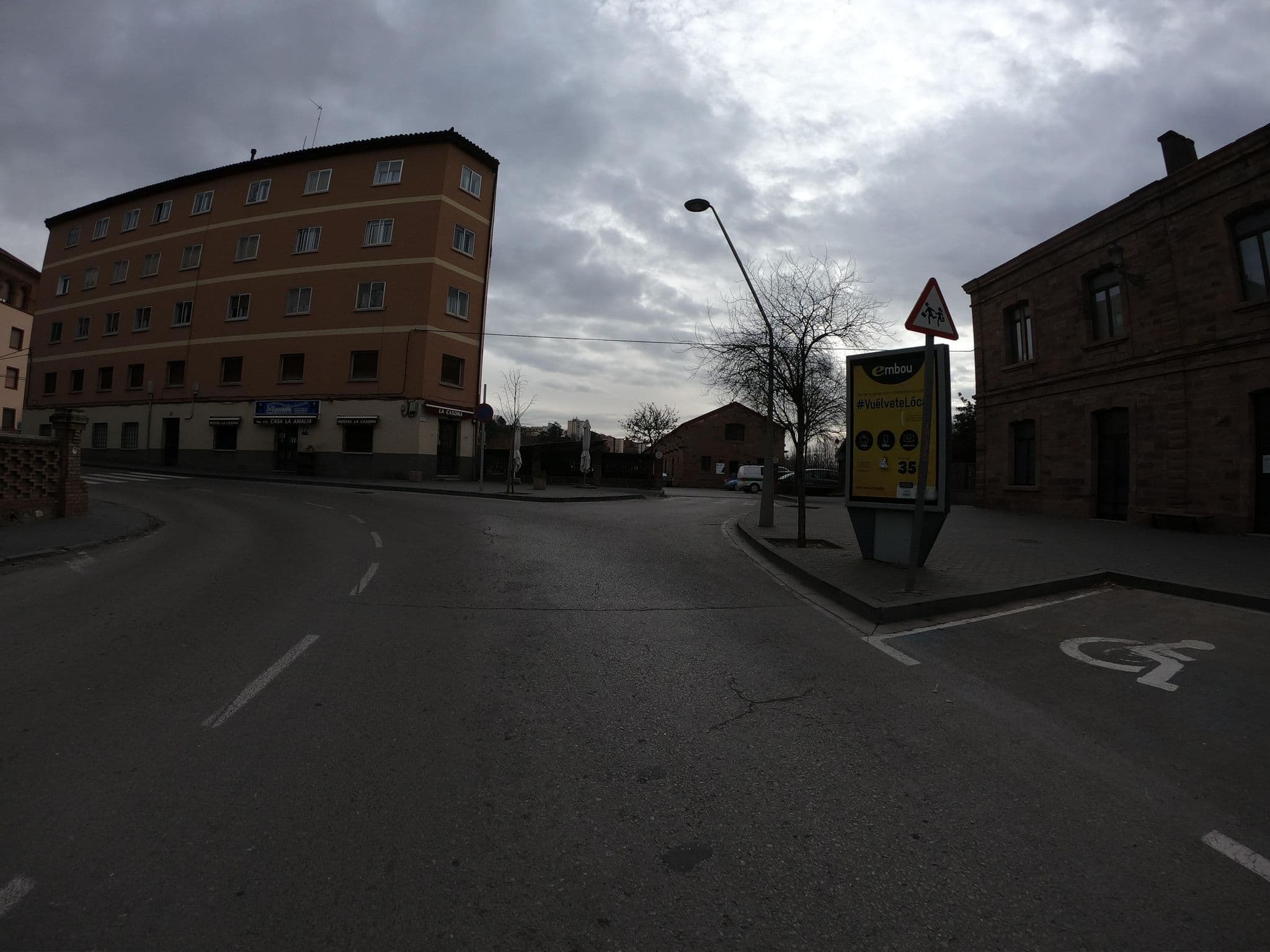 Street view near Hostal Casa Amalia, Teruel — © joostjakob (CC BY-SA · Mapillary)