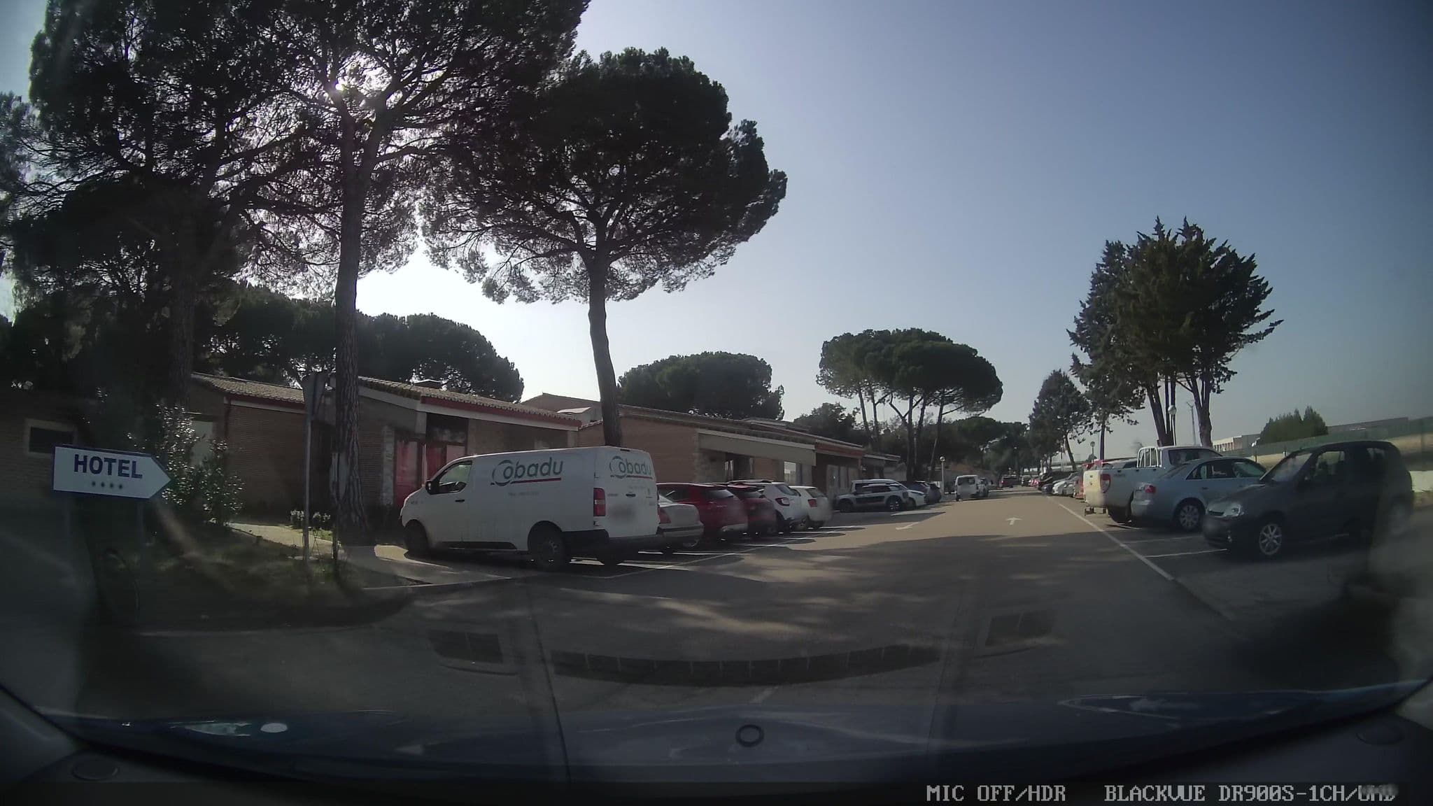 Street view near Hotel Restaurante El Montico, Tordesillas — © sanchi (CC BY-SA · Mapillary)