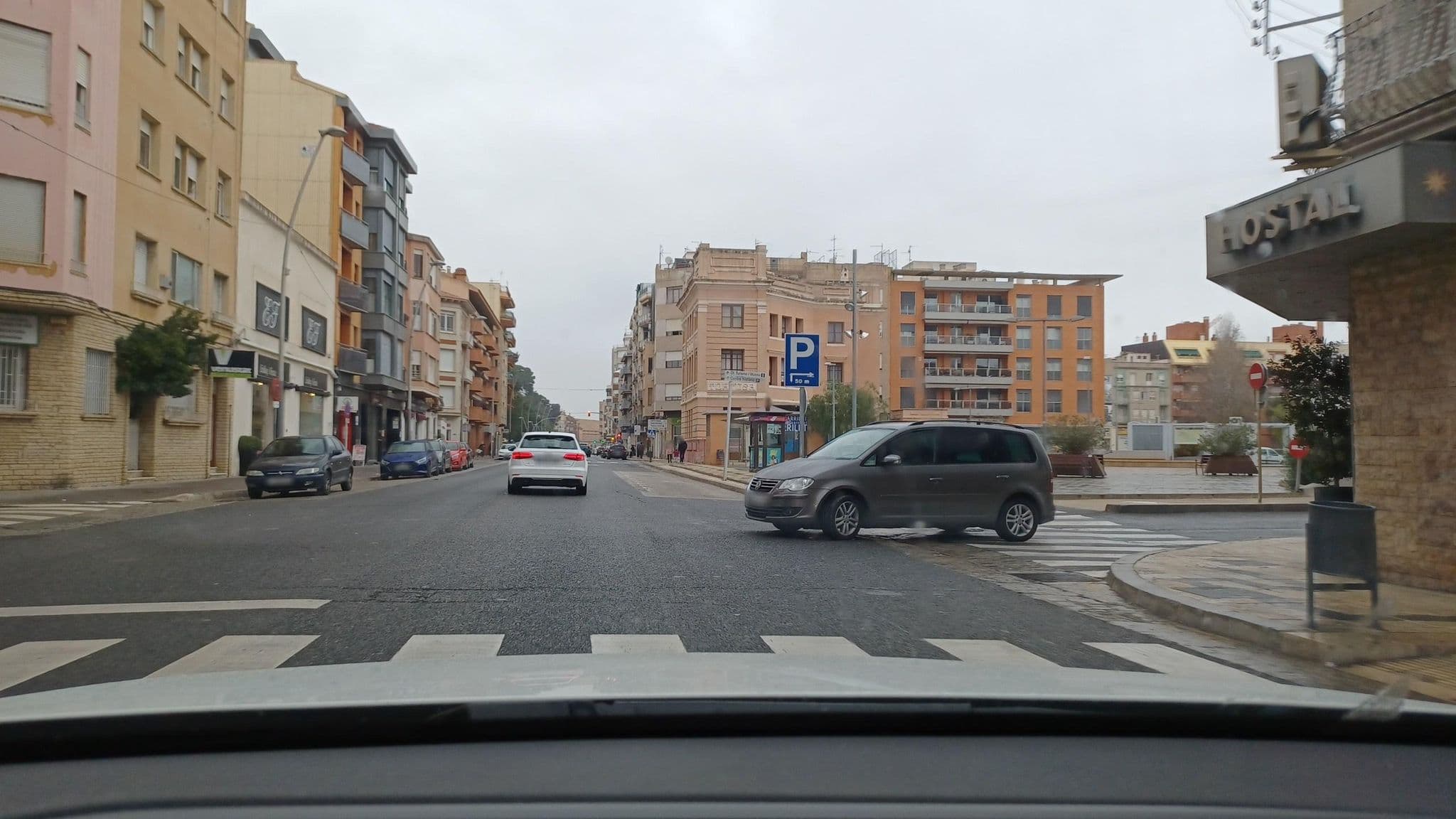 Street view near hostal cafeteria virginia, Tortosa — © normanm (CC BY-SA · Mapillary)