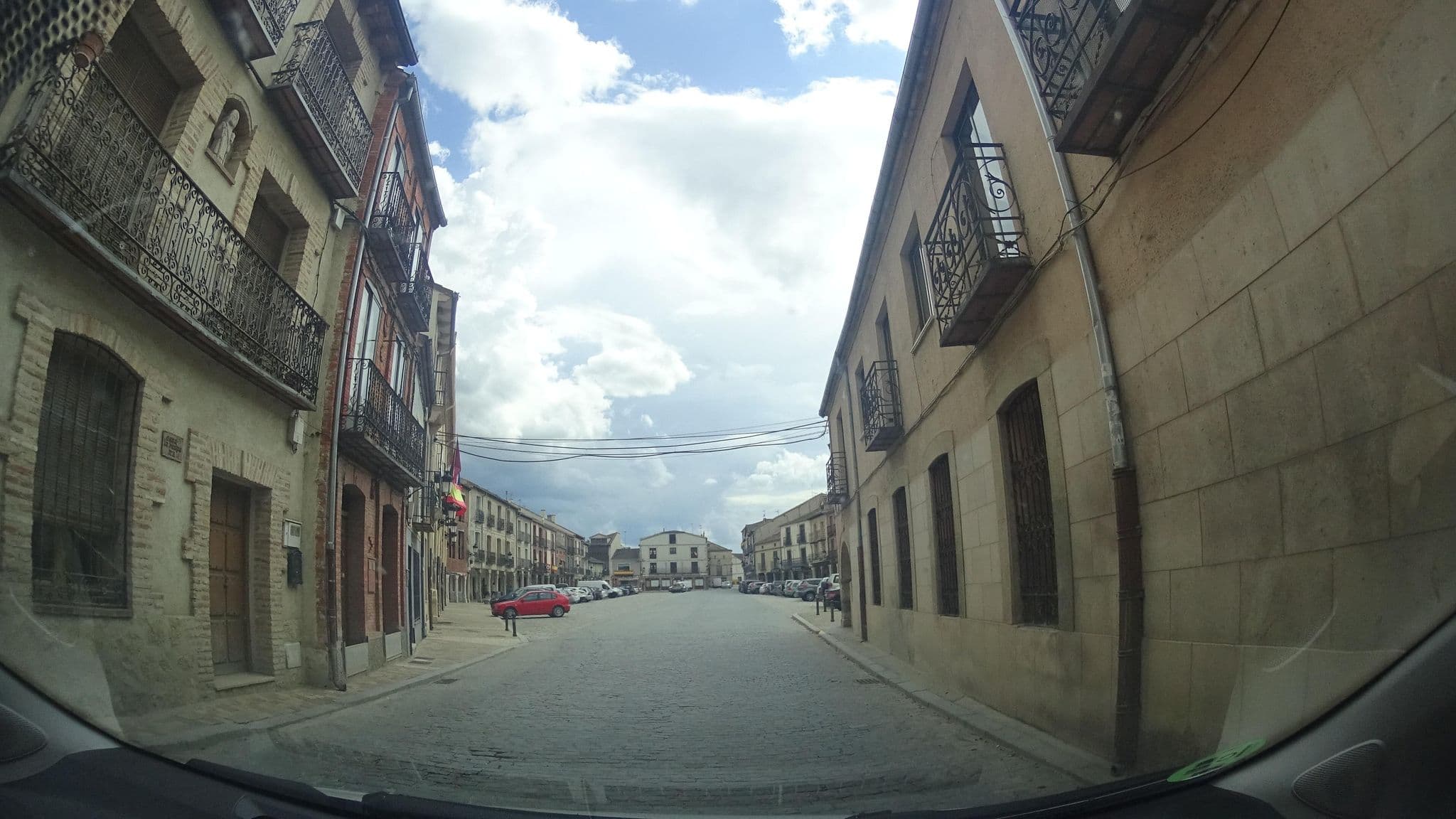 Street view near Hotel Rural Posada El Zaguán, Turégano — © robertogeb (CC BY-SA · Mapillary)