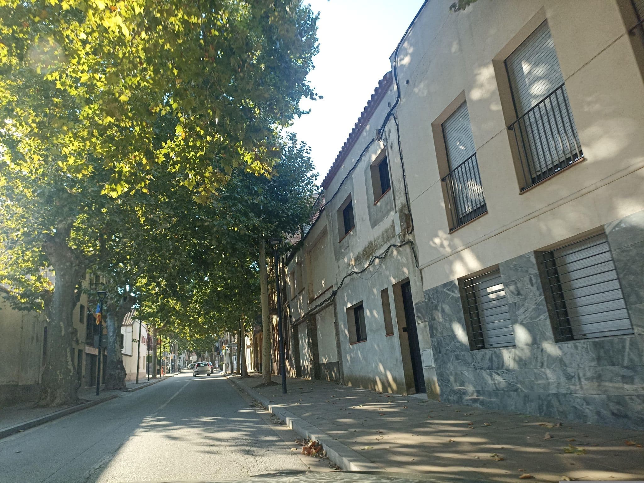 Street view near Casa Can Martí, Vallgorguina — © toniserra (CC BY-SA · Mapillary)