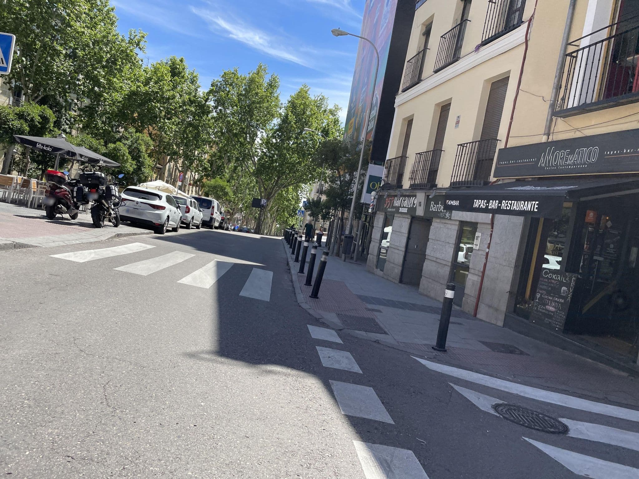 Street view near Hotel Maruja en Cascorro, La Latina — © seraq (CC BY-SA · Mapillary)