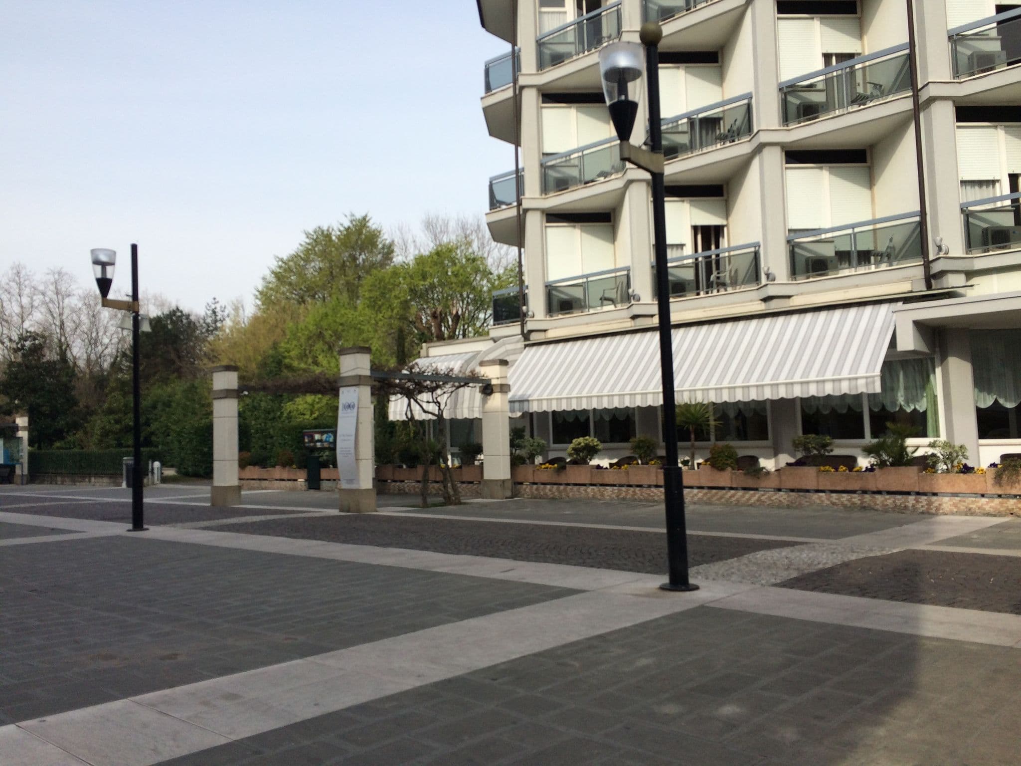 Street view near Hotel Terme Villa Pace, Abano Terme — © plago73 (CC BY-SA · Mapillary)