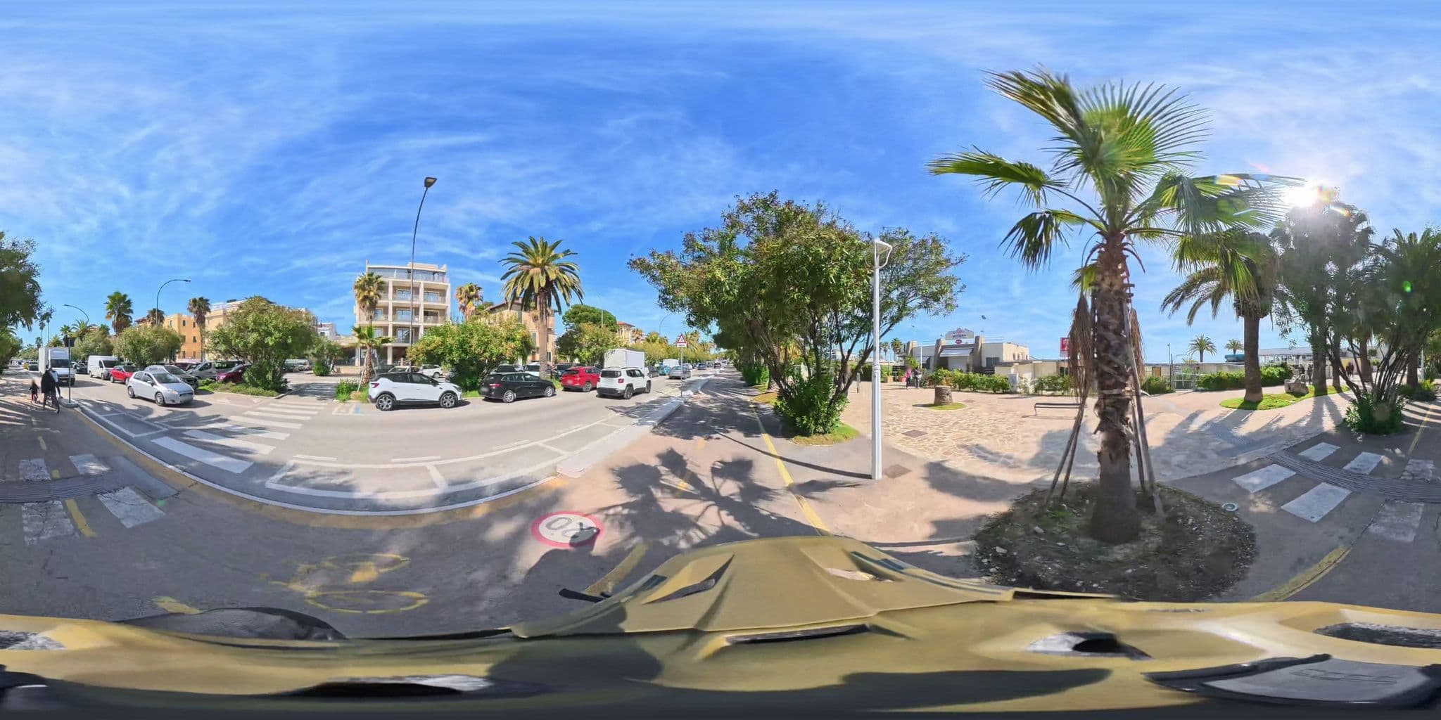 Street view near Hotel Arlecchino, San Benedetto del Tronto — © maloss34 (CC BY-SA · Mapillary)