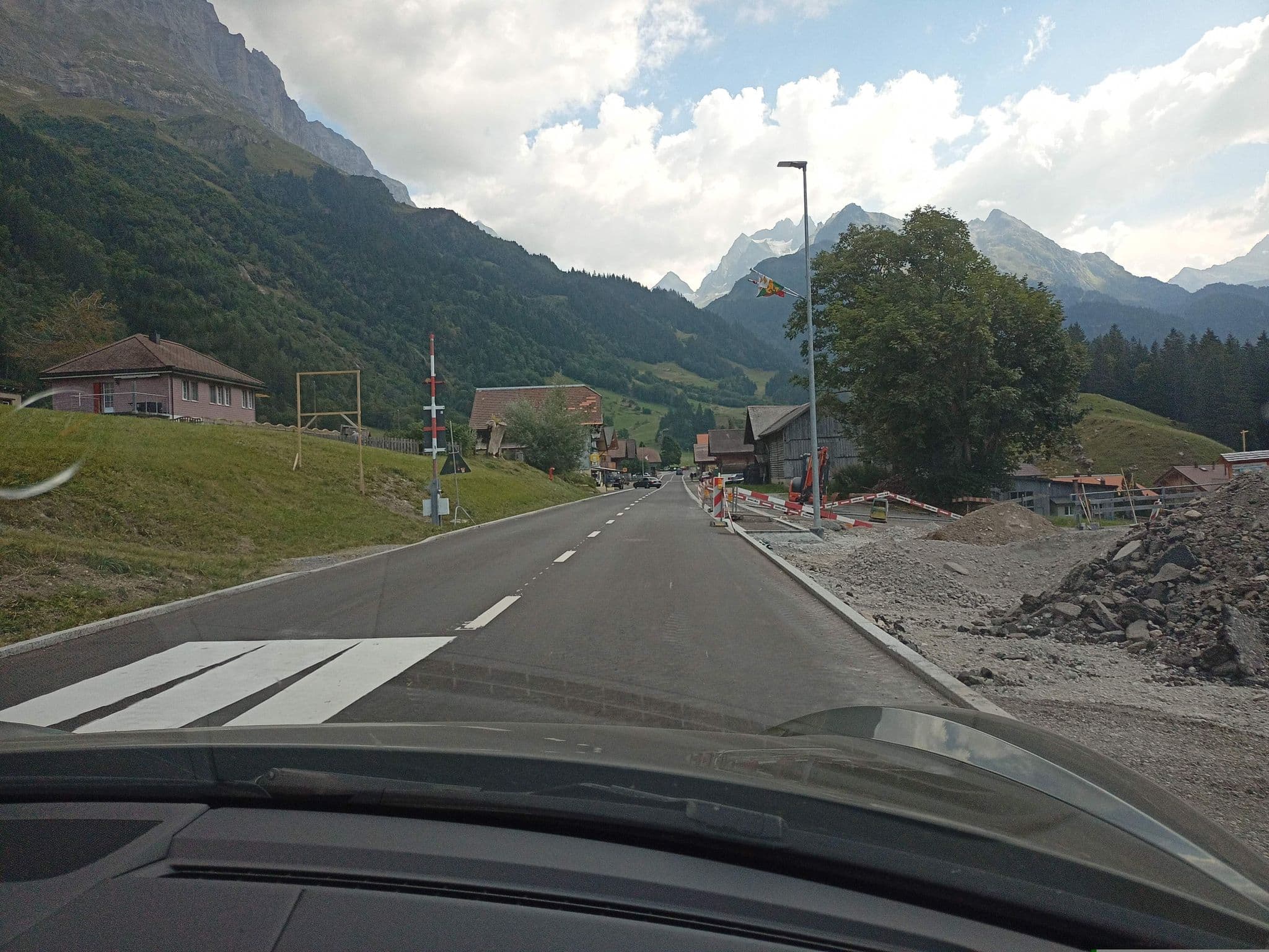 Street view near Stellplatz Truft, Gadmen, Engelberg — © xdTAGCLAN (CC BY-SA · Mapillary)