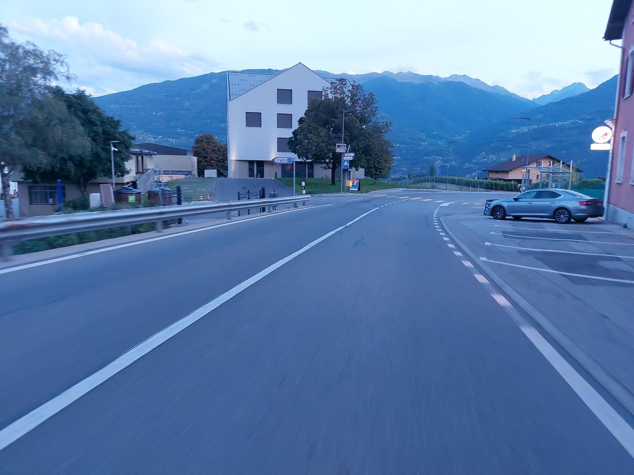 Street view near Les Rangs, Conthey — © Balbenar (CC BY-SA · Mapillary)