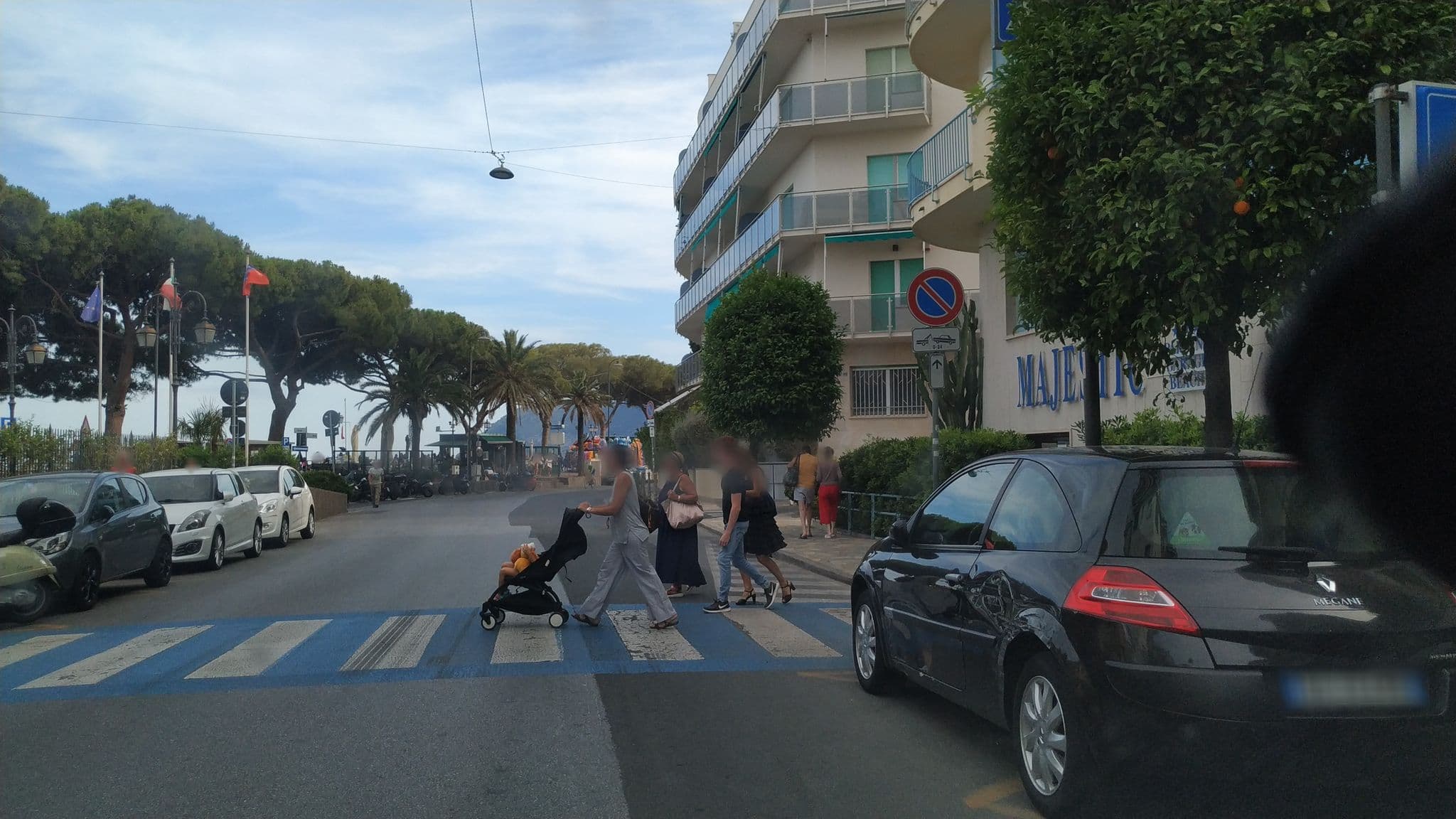 Street view near LVG Hotel Collection - Majestic, Alassio — © mikki65 (CC BY-SA · Mapillary)