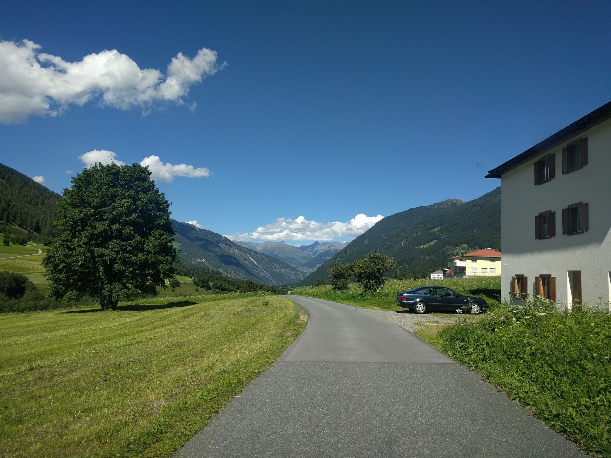 Street view near Chasa Randulina, Scuol