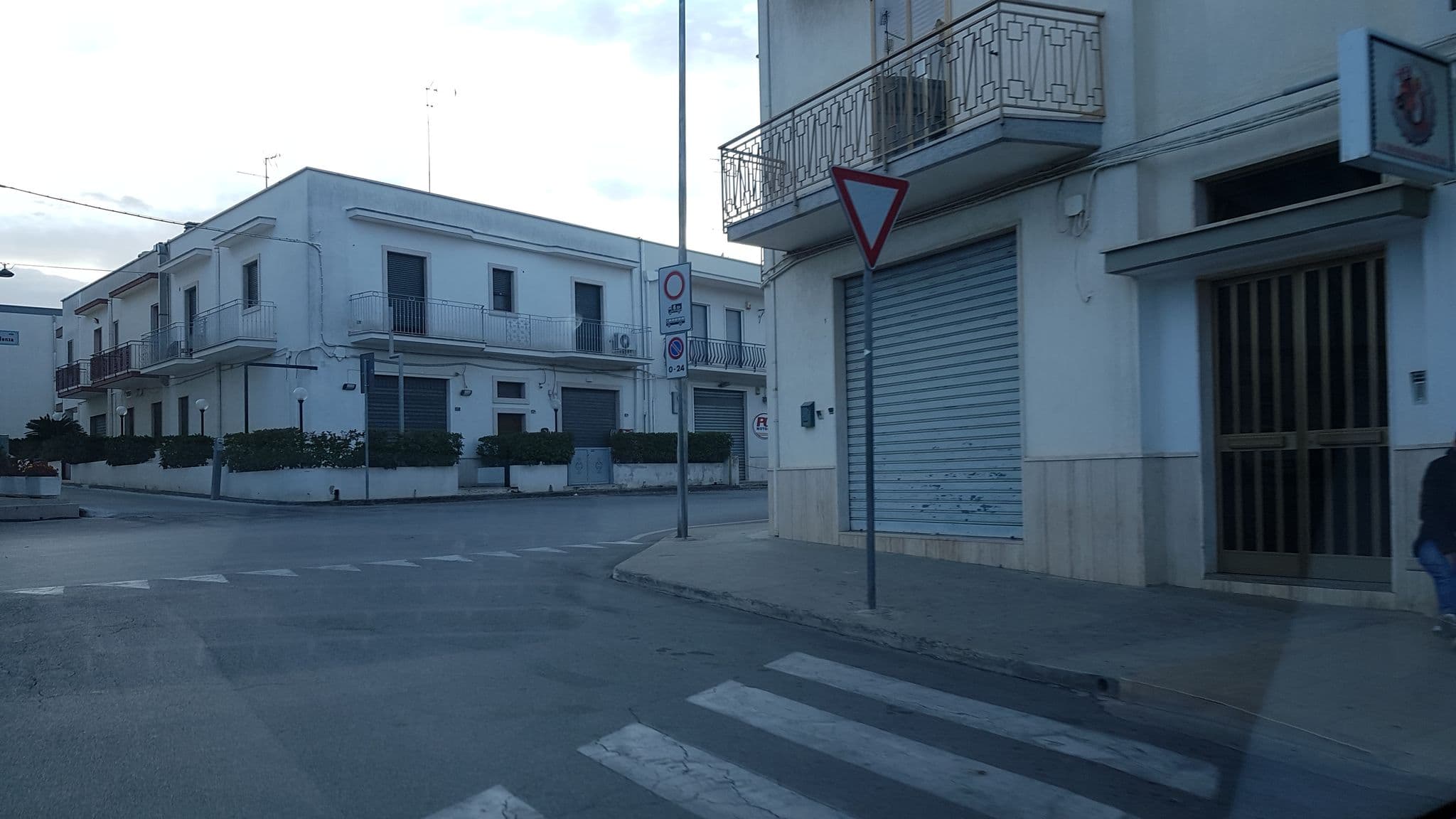 Street view near Hotel Cuor Di Puglia, Alberobello — © ale_zena_it (CC BY-SA · Mapillary)