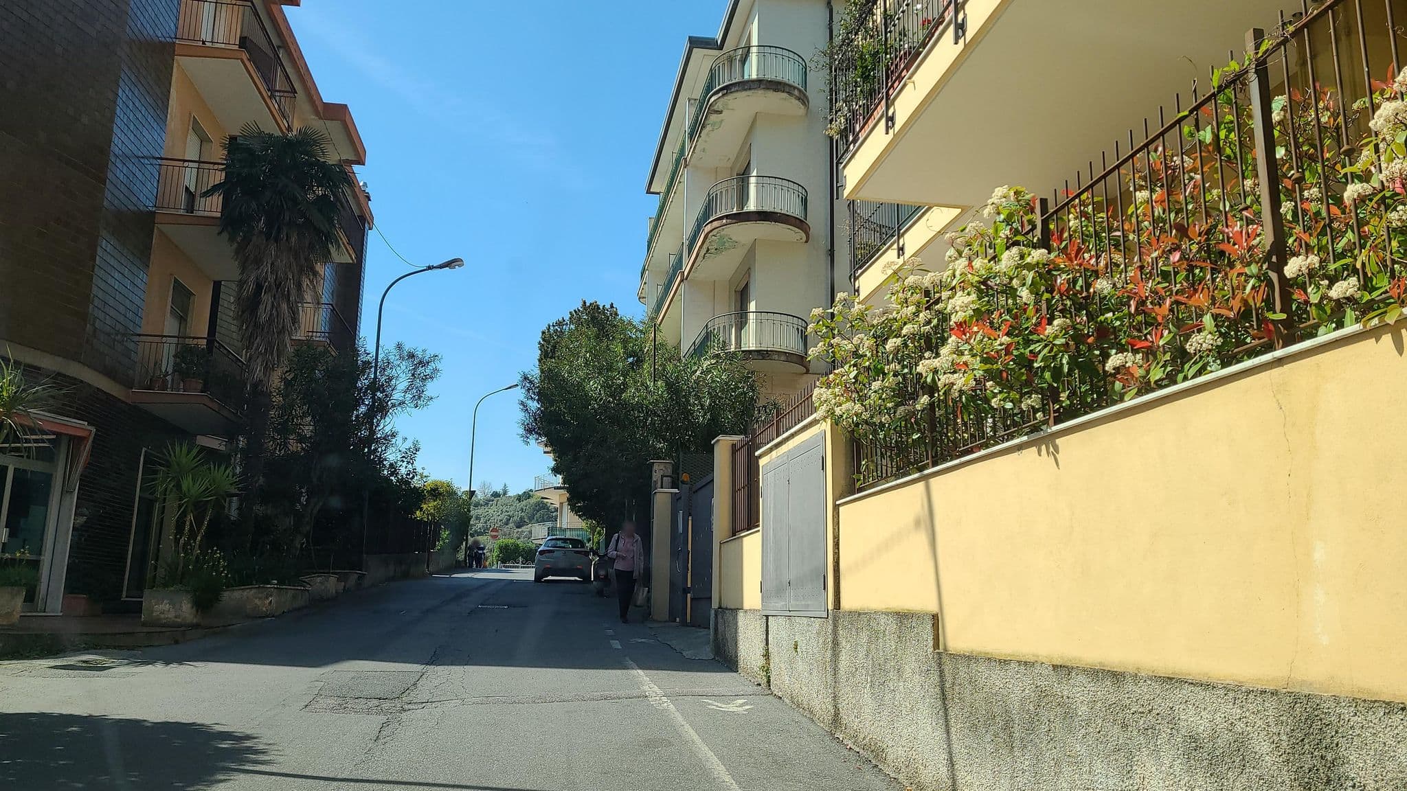 Street view near Hotel La Vela, Celle Ligure — © chrisbeddow (CC BY-SA · Mapillary)