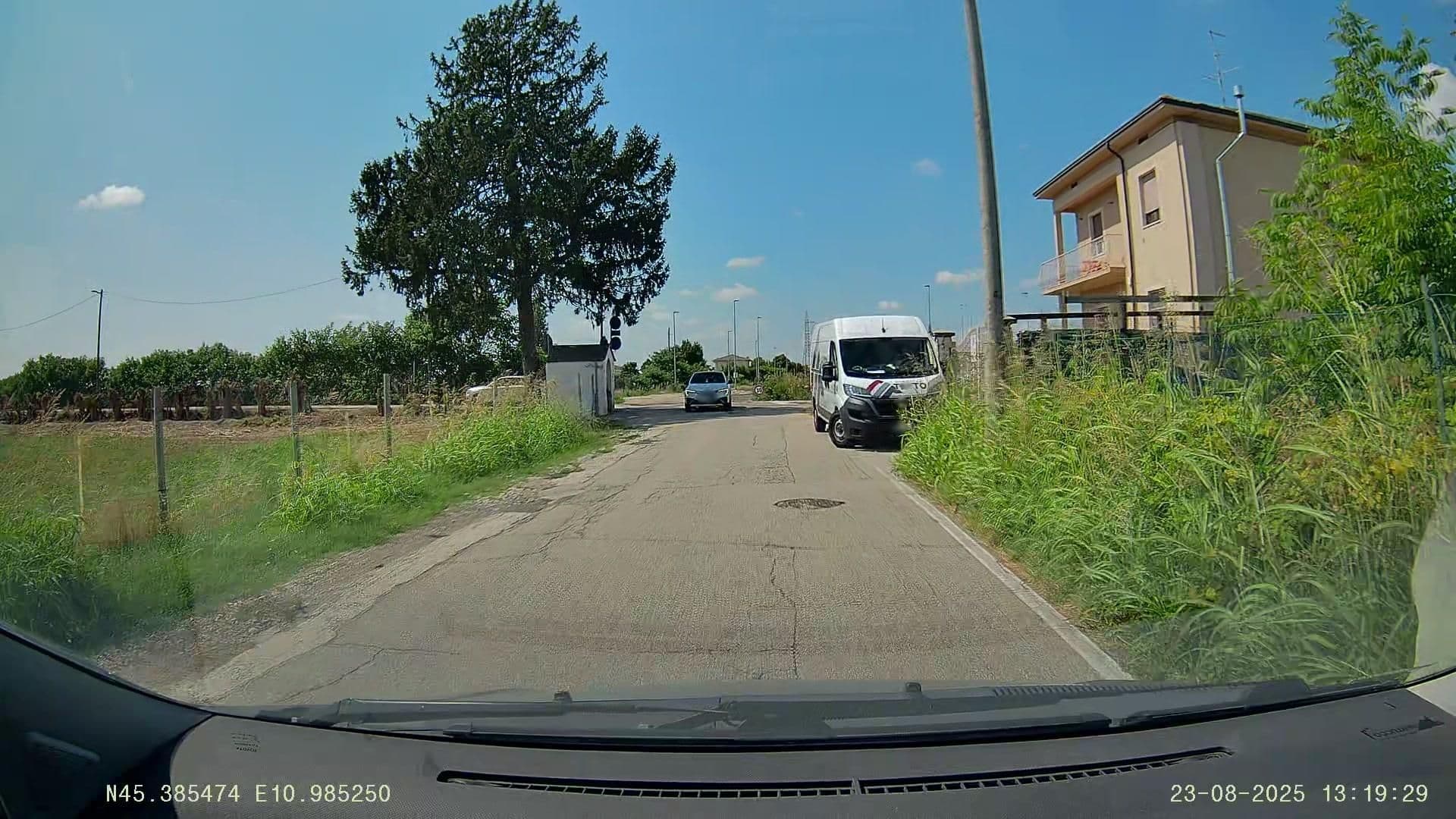 Street view near B&B Belli Dentro, Marchesino-Bovo — © Jacopo86 (CC BY-SA · Mapillary)