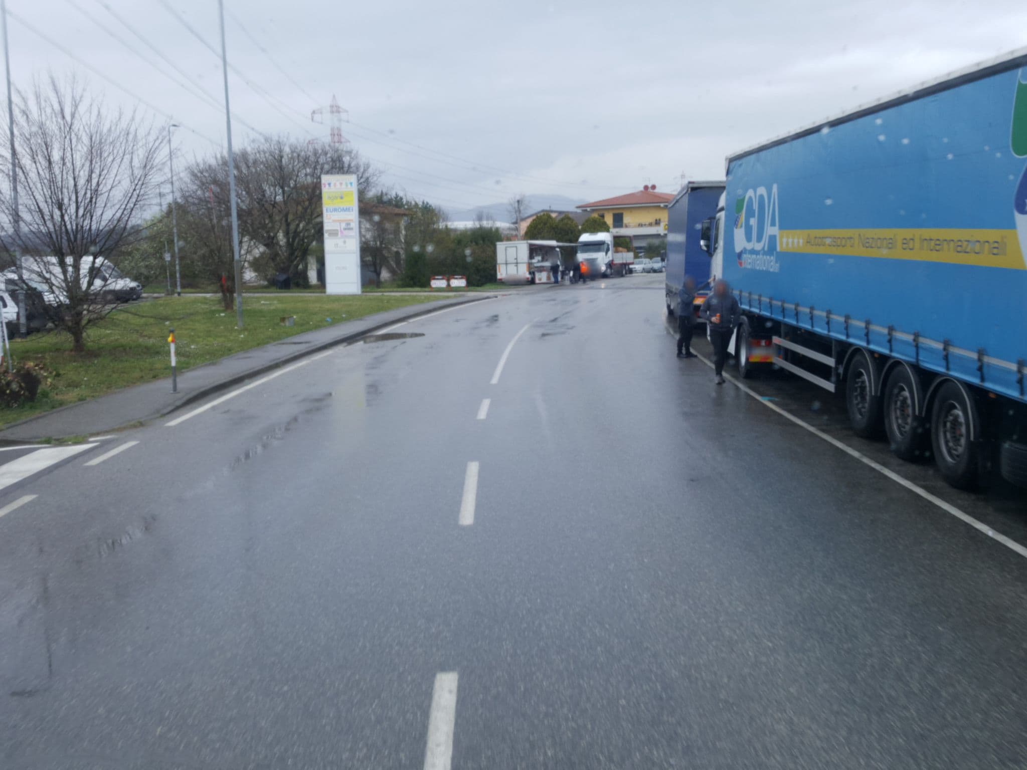 Street view near Hotel Le Cerbaie 3 Stelle Superior, Altopascio — © klimakas (CC BY-SA · Mapillary)
