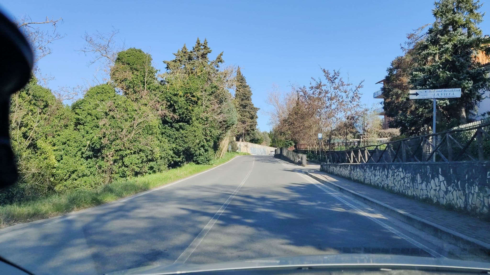 Street view near "La Villa", Amelia — © arcanma (CC BY-SA · Mapillary)