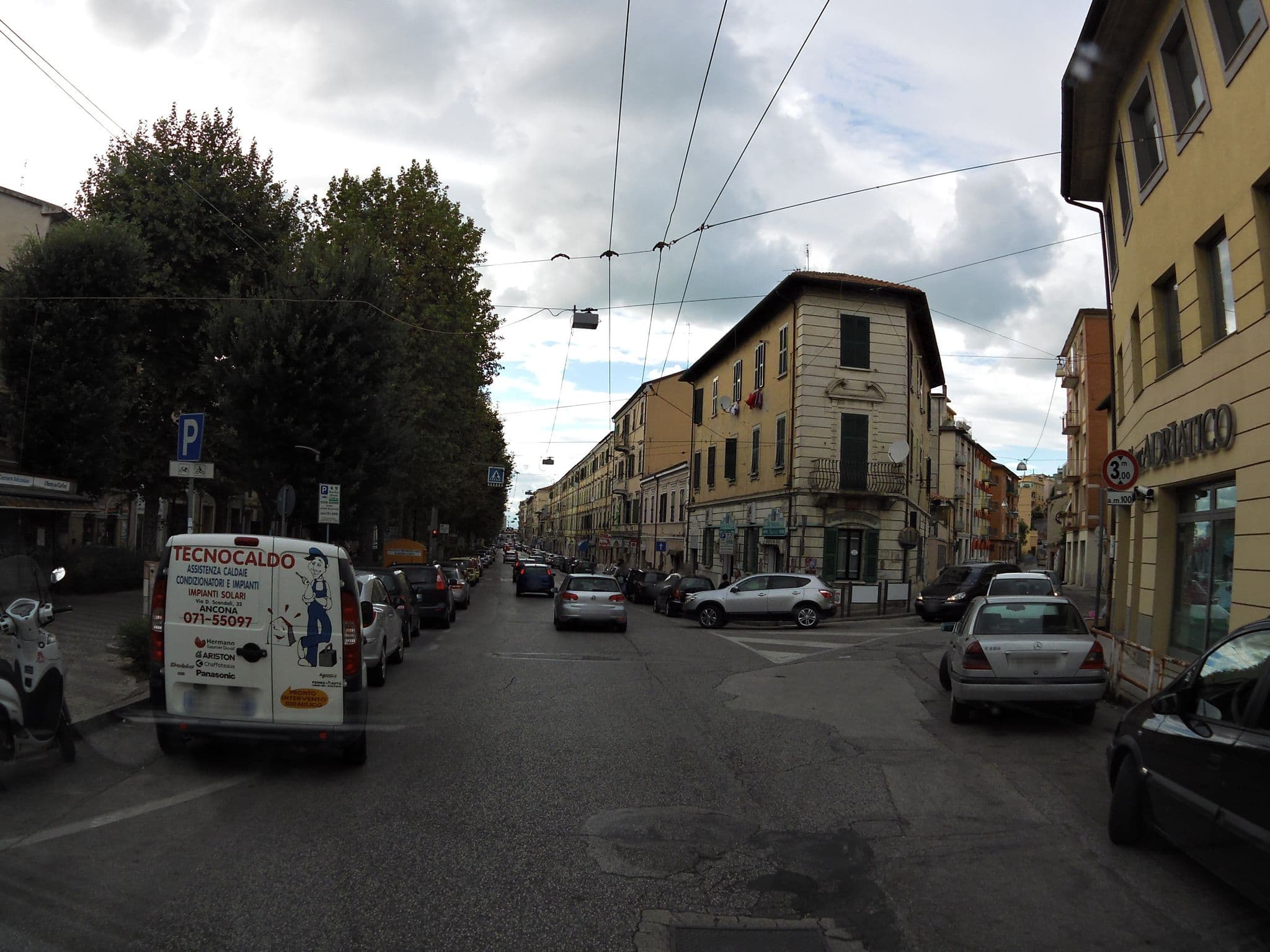 Street view near B&B mineVaganti, Ancona — © czmrtn (CC BY-SA · Mapillary)