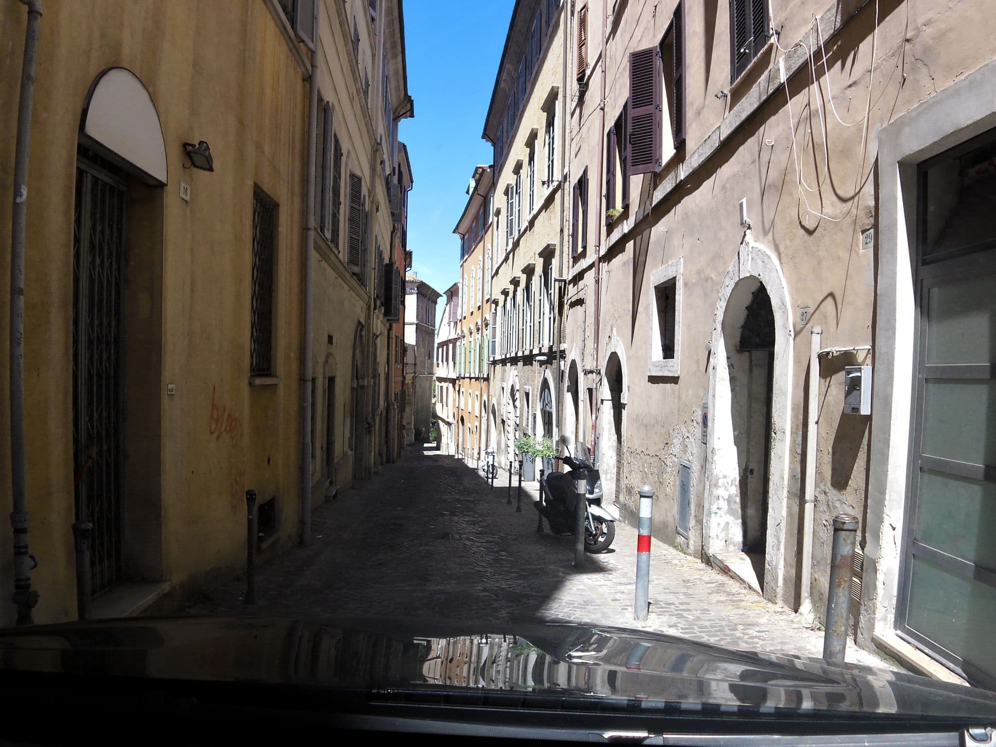 Street view near Il Guasco Rooms, Ancona — © czmrtn (CC BY-SA · Mapillary)