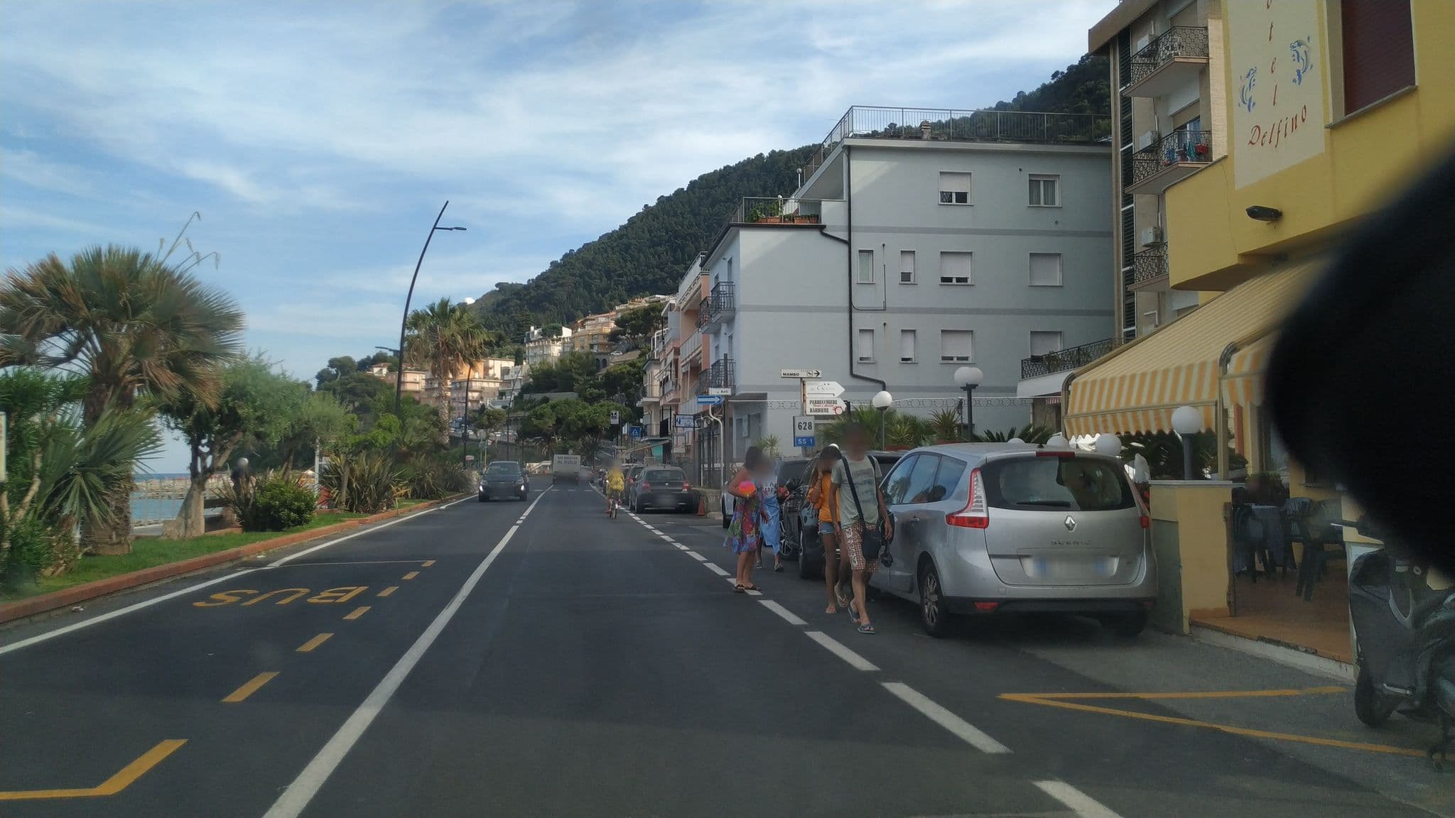 Street view near Hotel Delfino laigueglia, Laigueglia — © mikki65 (CC BY-SA · Mapillary)