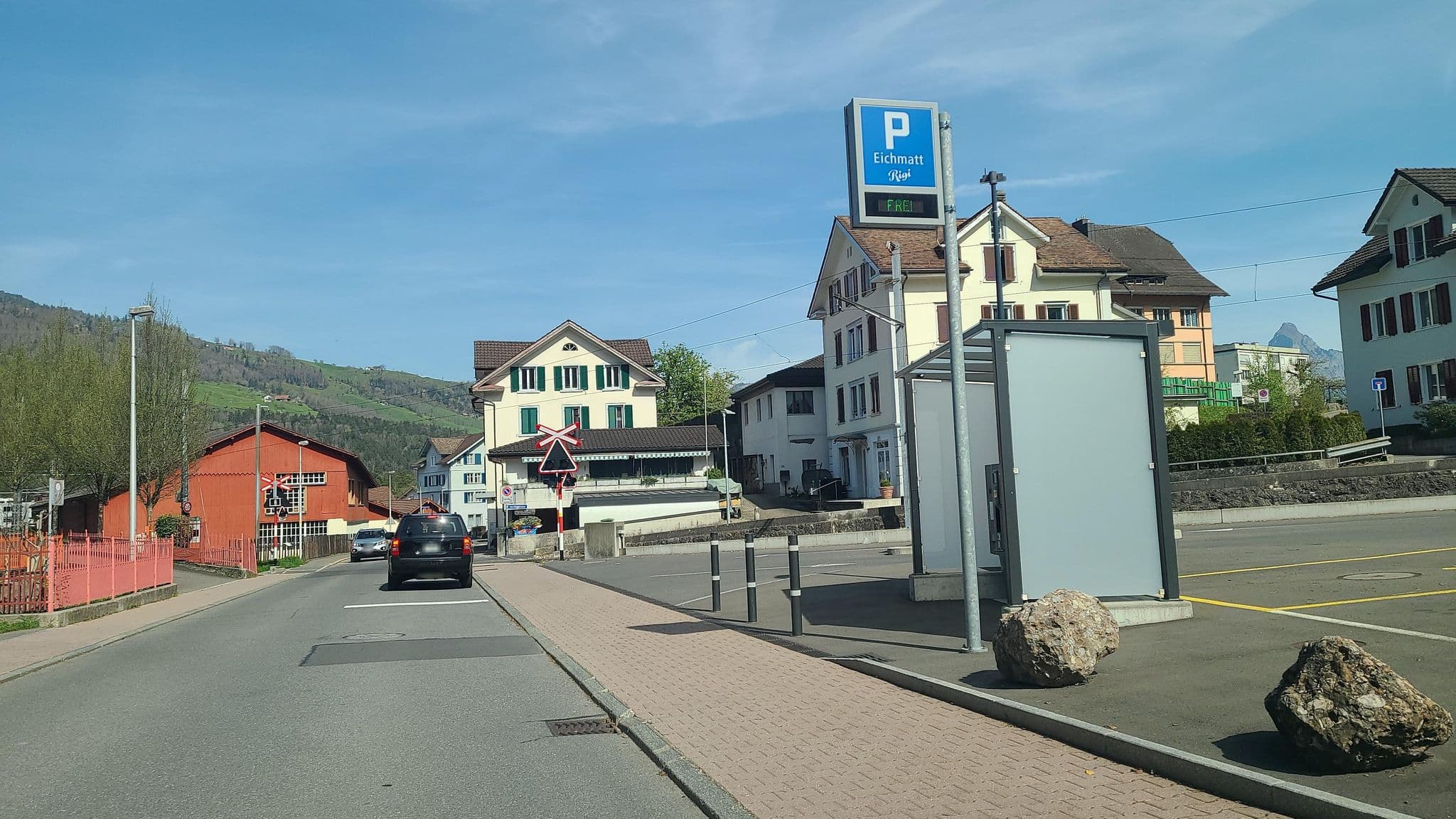 Street view near Villa Mon Abri, Goldau — © chrisbeddow (CC BY-SA · Mapillary)