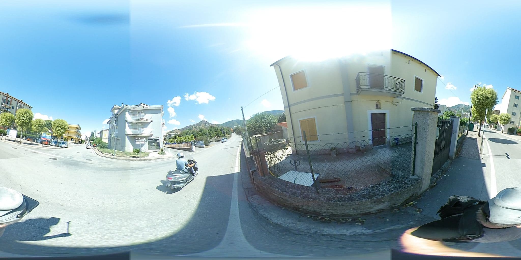 Street view near Mezzaluna Guest House, Baronissi — © klimakas (CC BY-SA · Mapillary)