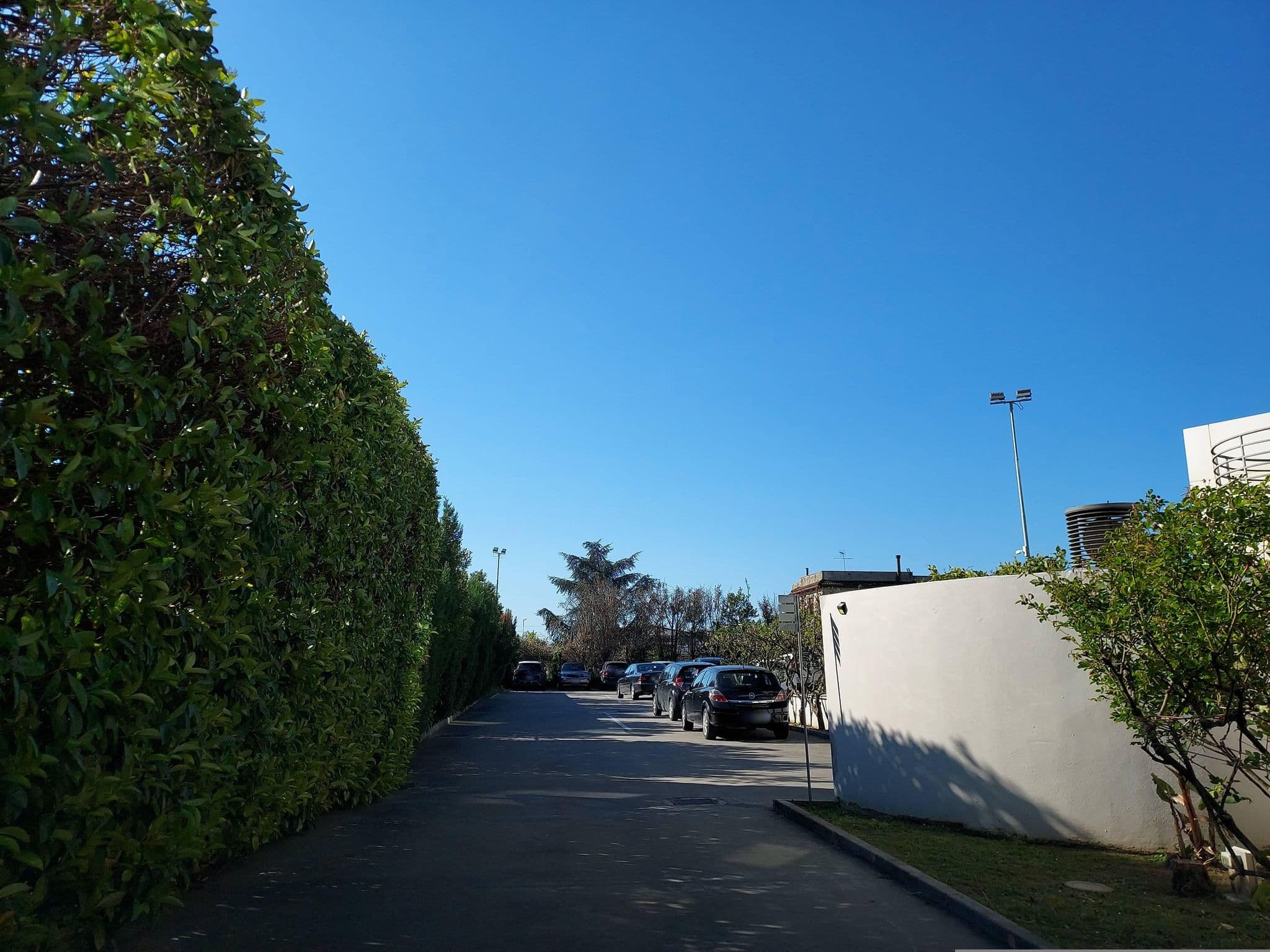 Street view near Hotel Enea Aprilia, Aprilia — © odiug (CC BY-SA · Mapillary)
