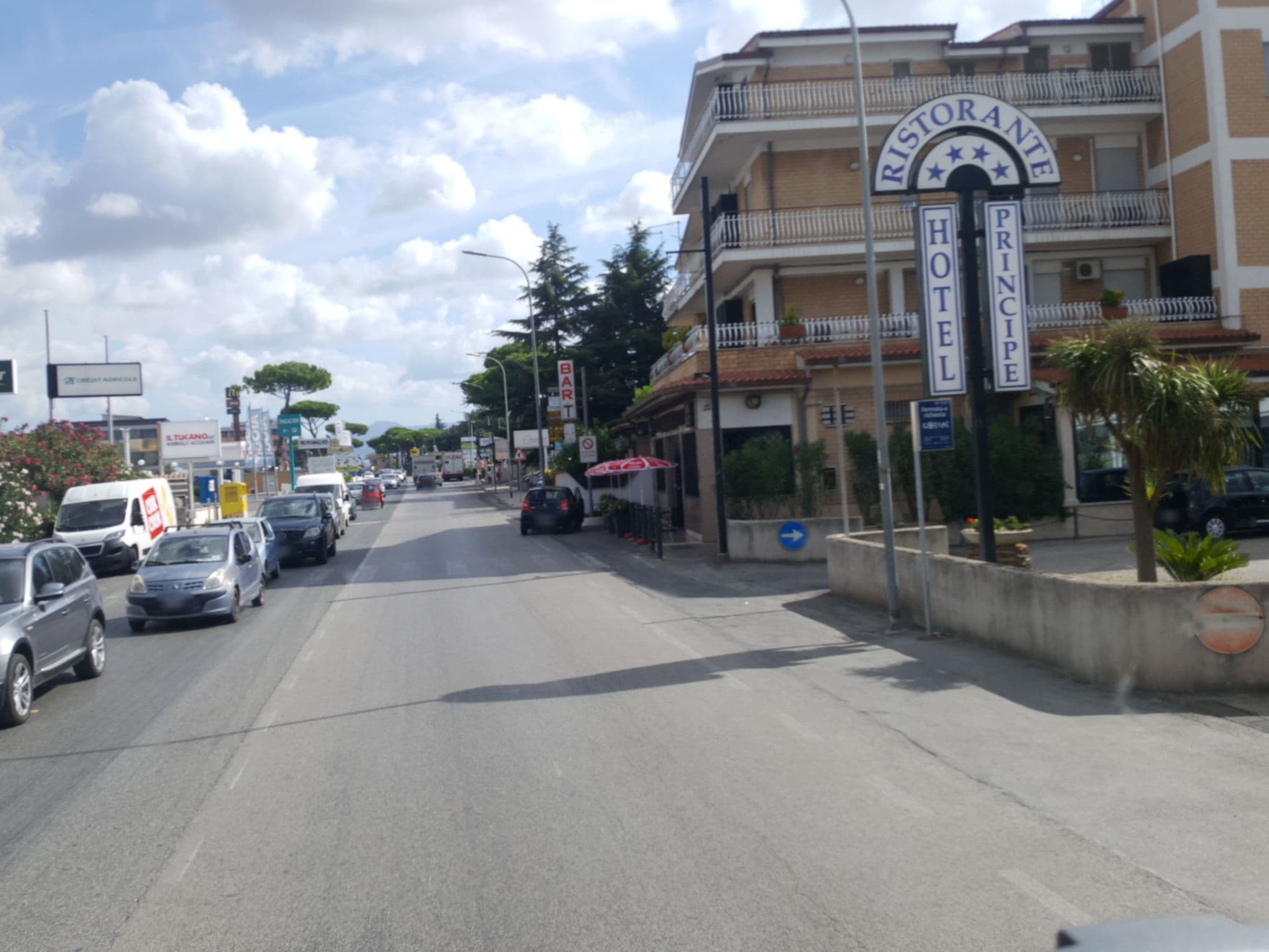 Street view near Hotel Al Castello, Area Produttiva — © klimakas (CC BY-SA · Mapillary)