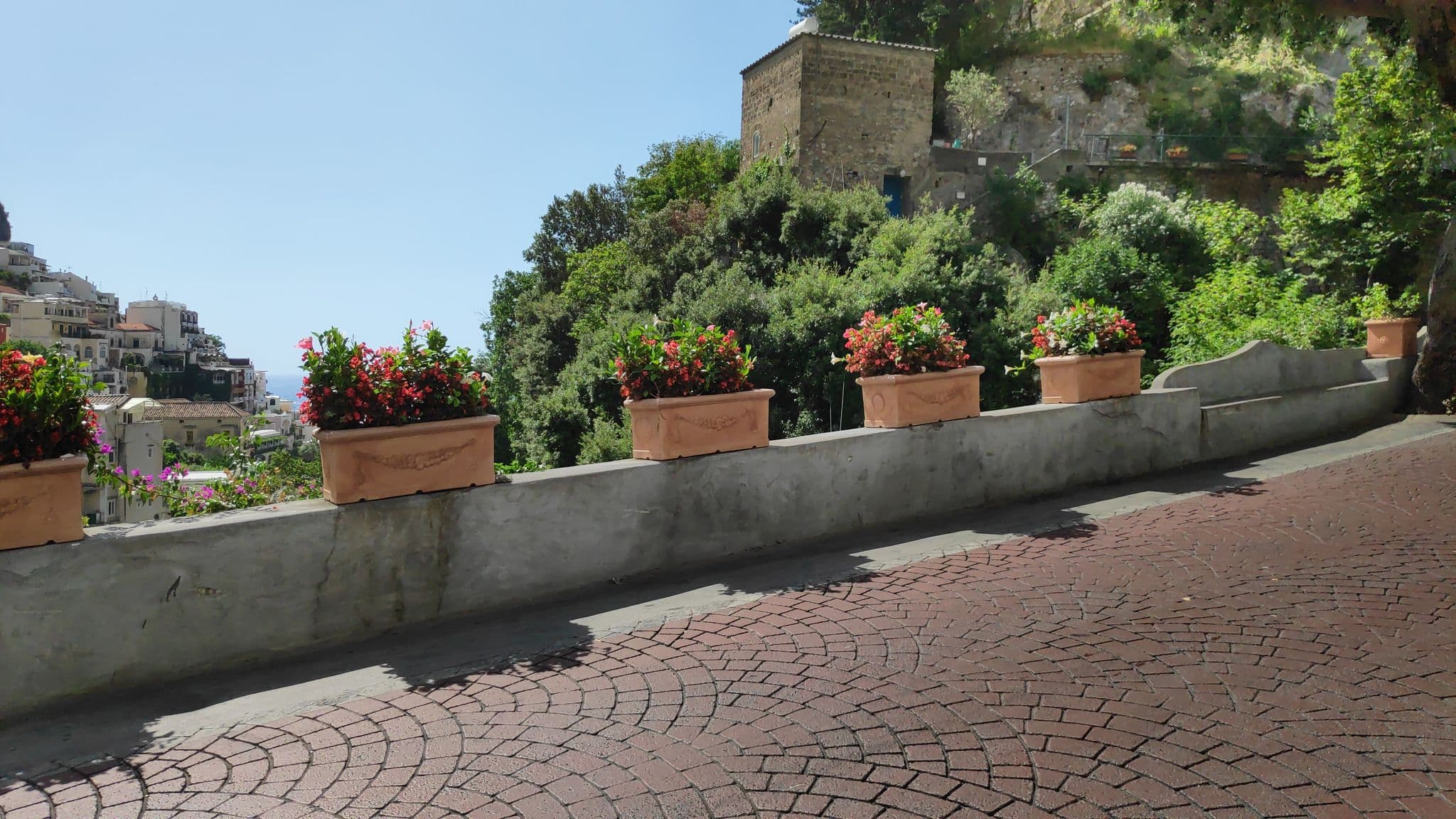 Street view near Hotel Royal Prisco, Positano — © marcuscalabresus (CC BY-SA · Mapillary)