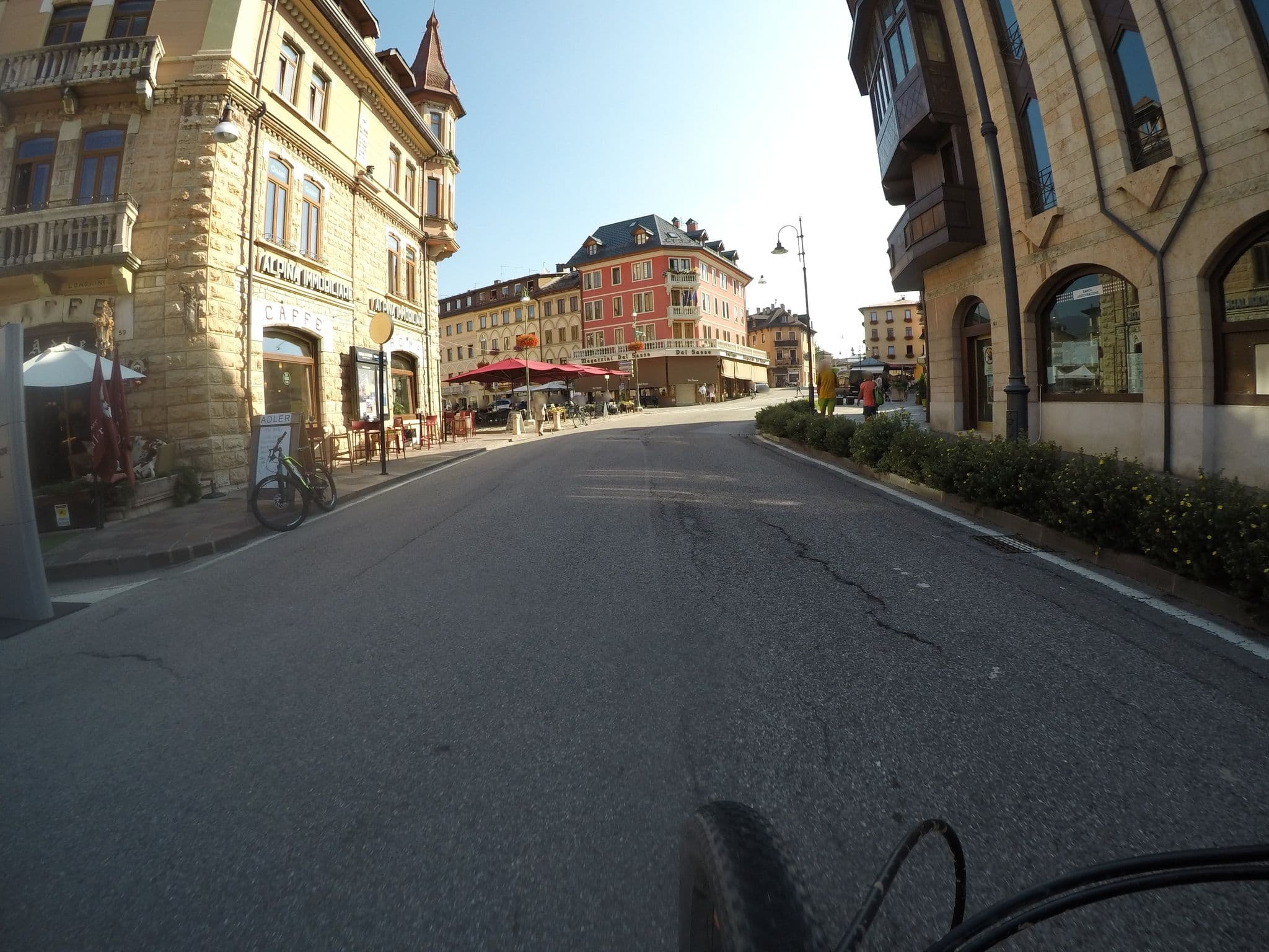 Street view near Hotel Alpi, Asiago — © zerbit (CC BY-SA · Mapillary)