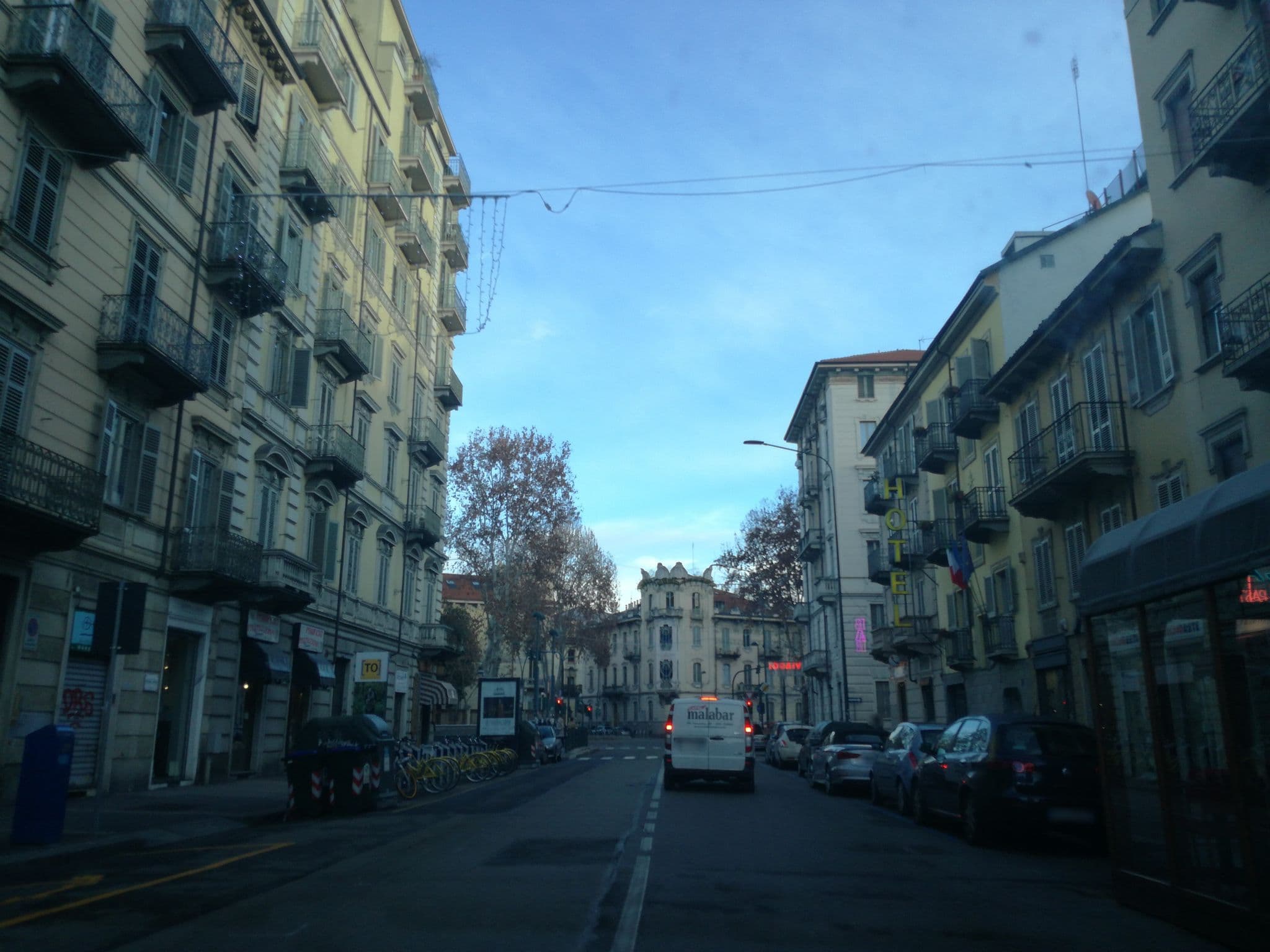 Street view near Eco Art Hotel Torino, Cit Turin — © dicarlodiego (CC BY-SA · Mapillary)