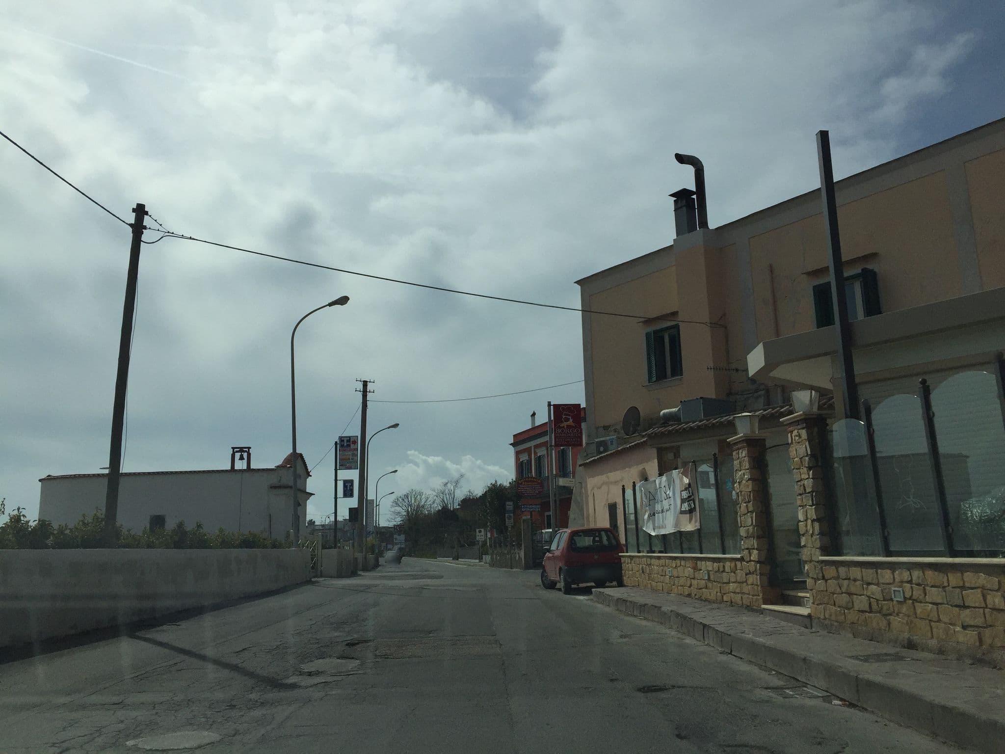 Street view near Villa Oteri Rooms & Bistrot, Bacoli — © richlv (CC BY-SA · Mapillary)
