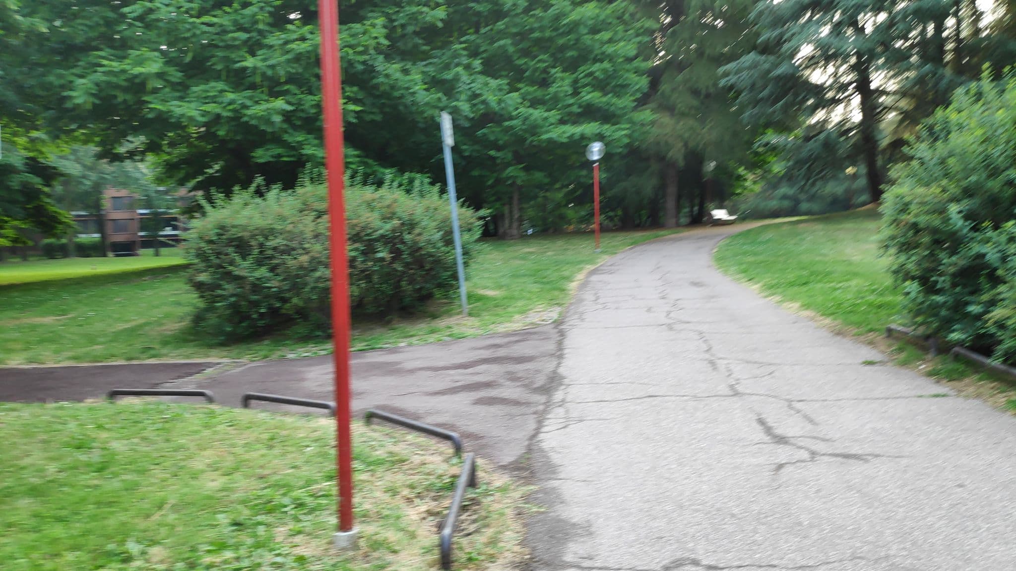 Street view near B&B Botton D’Oro 2, Basiglio — © marcuscalabresus (CC BY-SA · Mapillary)