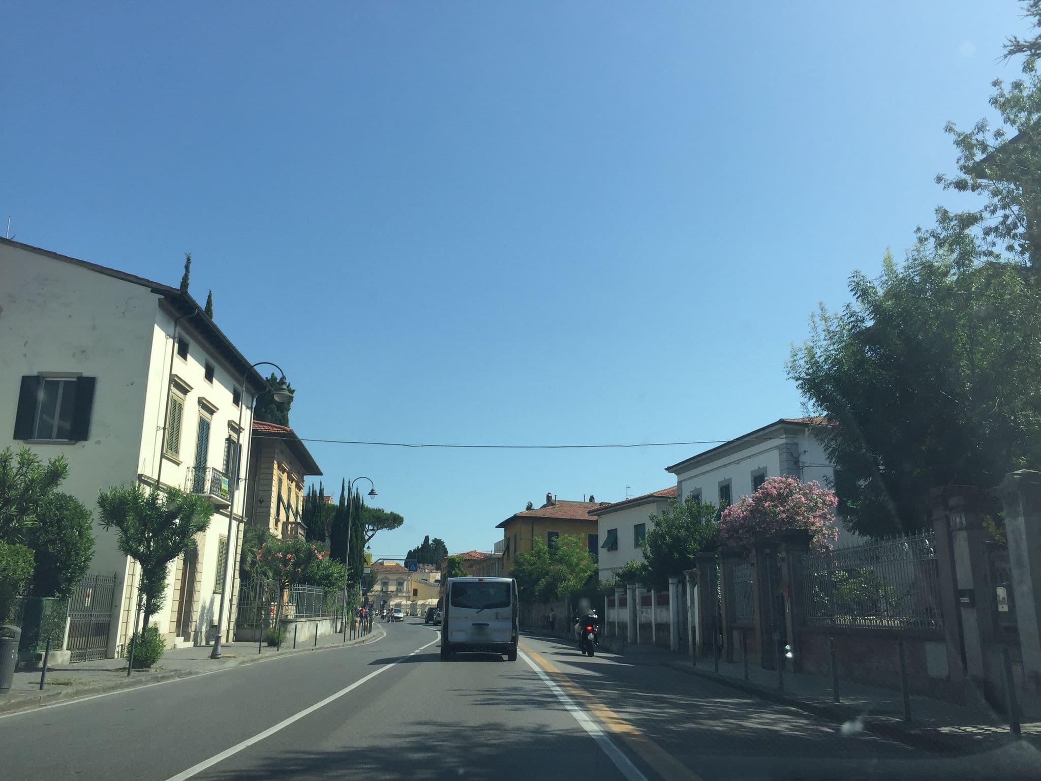 Street view near Hotel 4 stelle Pisa Villa Tower Inn, Barbaricina — © mapillary_service (CC BY-SA · Mapillary)