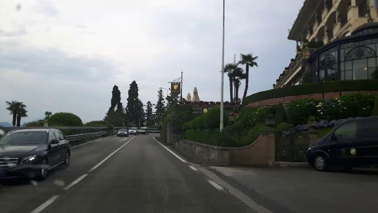 Street view near Villa e Palazzo Aminta Hotel, Beauty & SPA, Stresa — © roadroid (CC BY-SA · Mapillary)