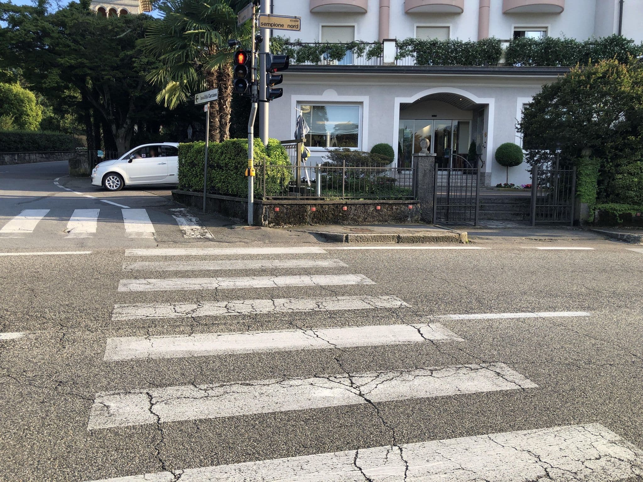 Street view near Hotel Della Torre, Stresa — © peterleth (CC BY-SA · Mapillary)