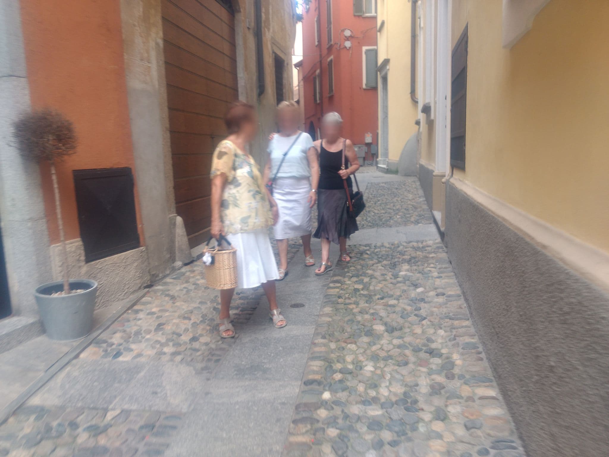 Street view near LVG Hotel Collection - Pallanza, Verbania — © mapeadora (CC BY-SA · Mapillary)