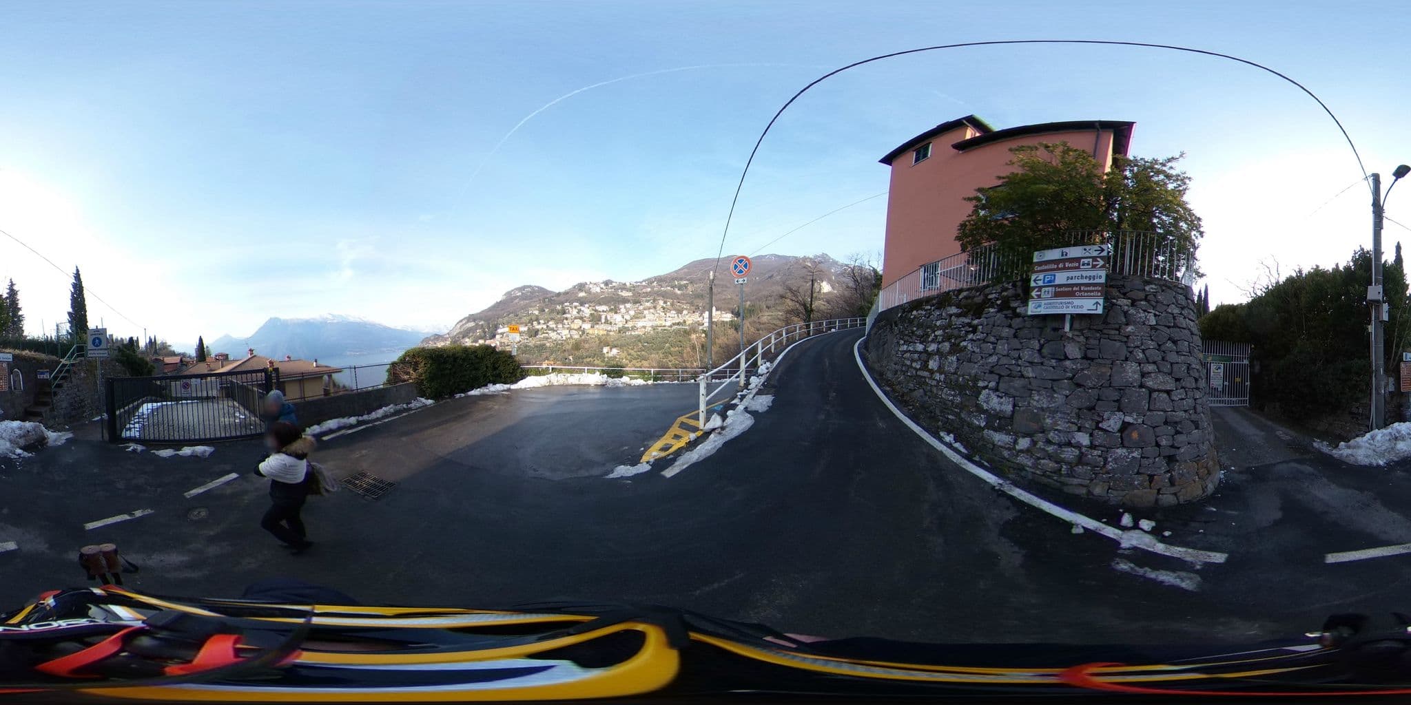 Street view near Hotel Il Portichetto, Bellagio — © kaitu (CC BY-SA · Mapillary)