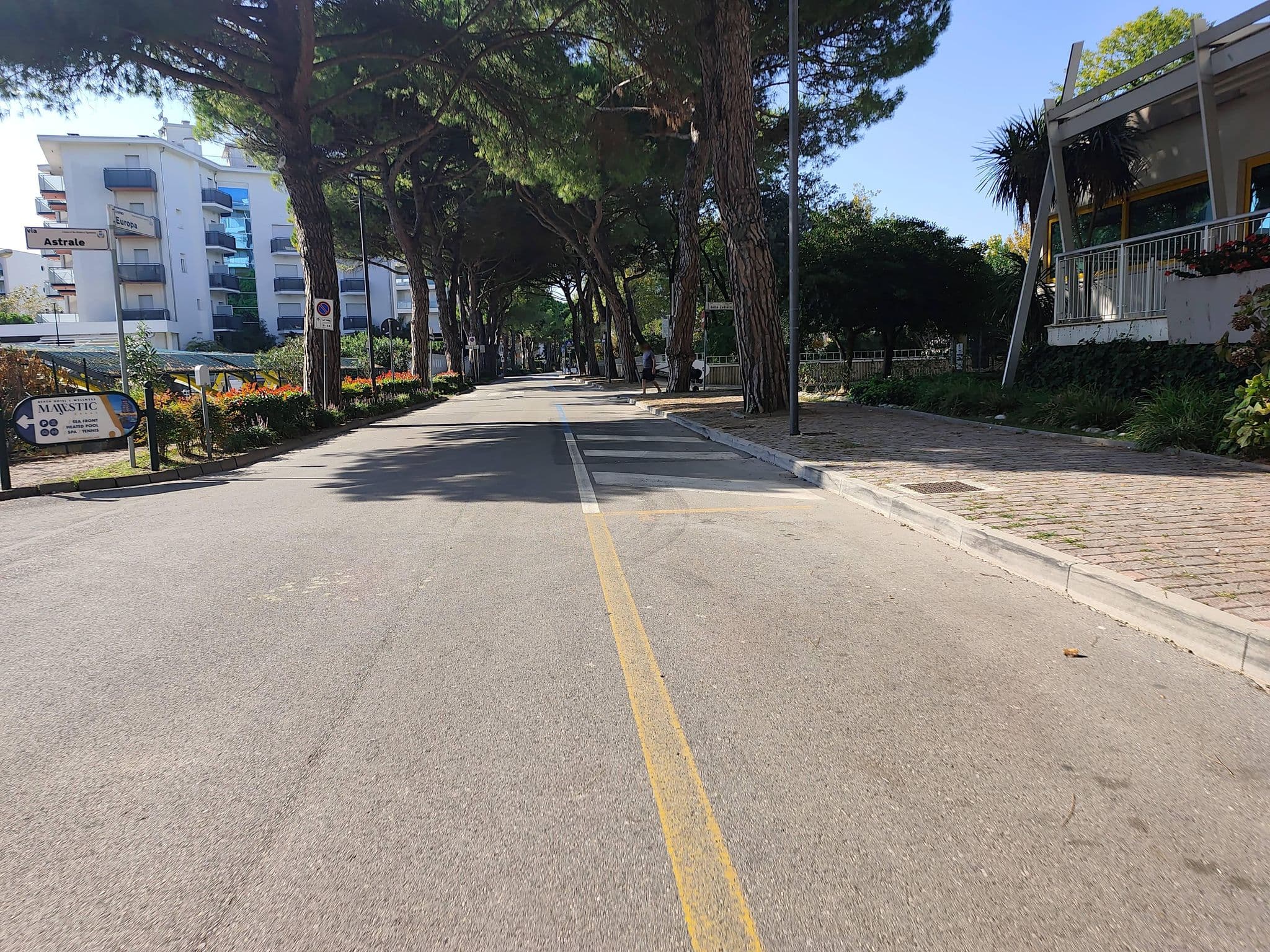 Street view near Hotel Luna Bibione, Bibione