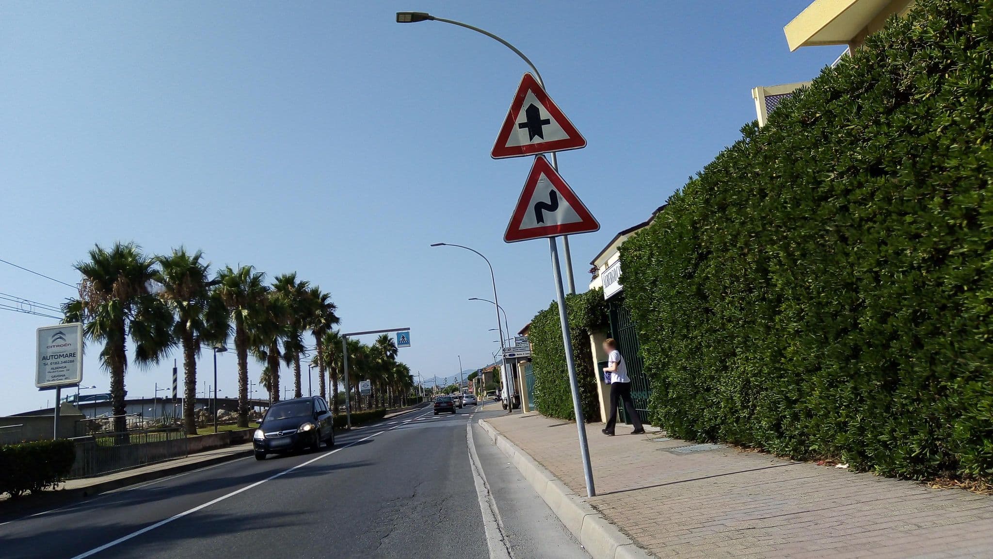 Street view near Hotel Casa Marina, Loano — © mariofiab (CC BY-SA · Mapillary)