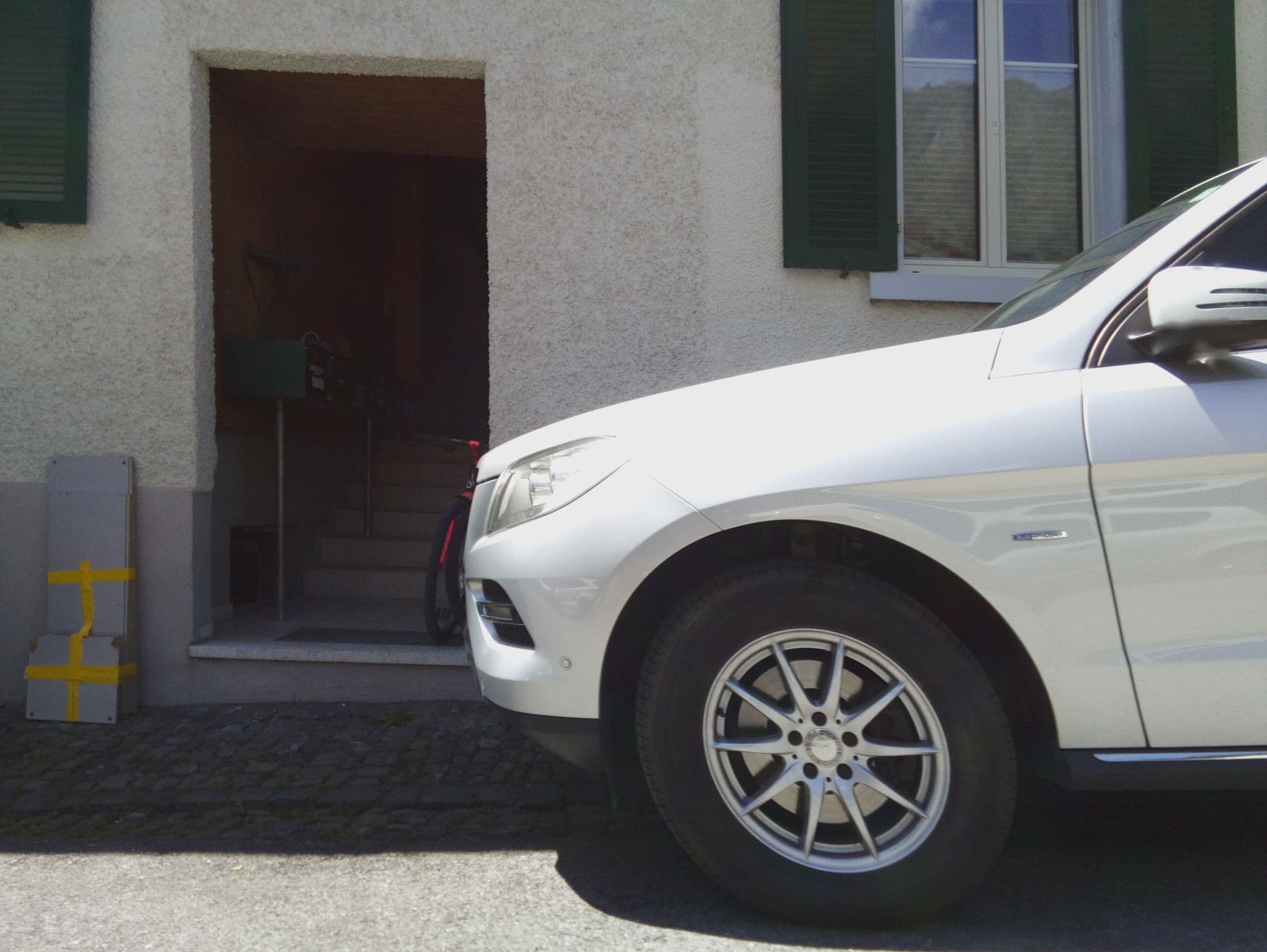 Street view near Ferienwohnung Uhlig, Glarus — © lto (CC BY-SA · Mapillary)