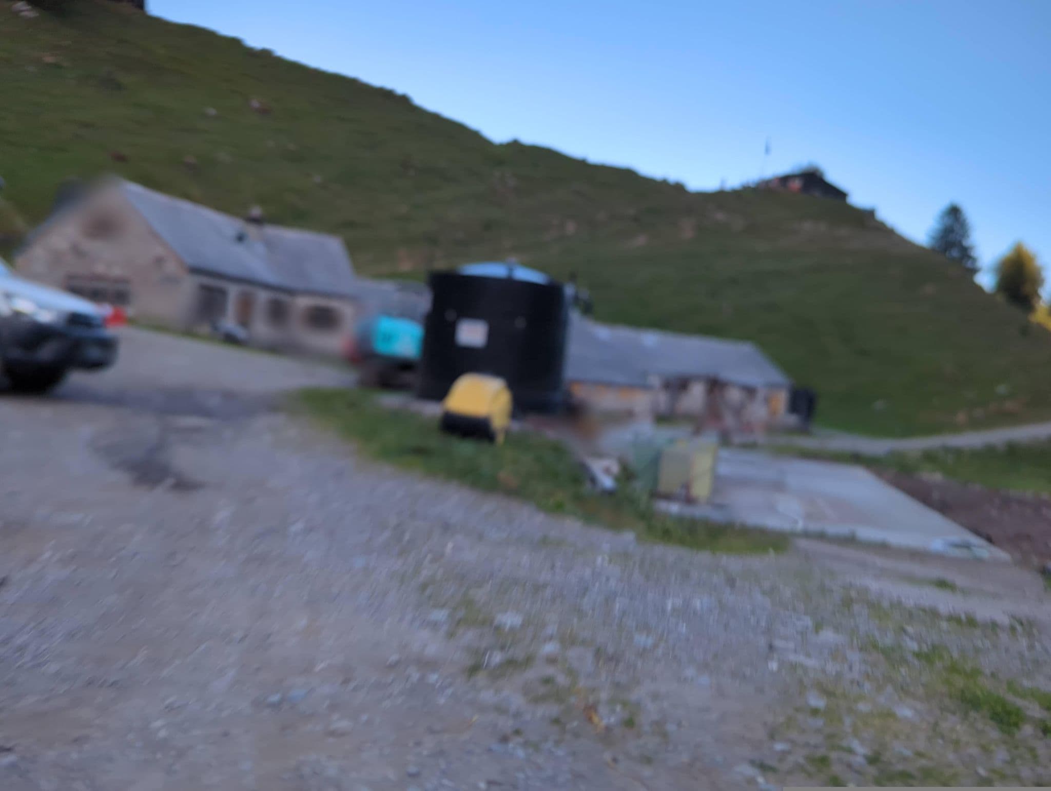 Street view near Alp Bösbächi, Luchsingen — © attilaolah (CC BY-SA · Mapillary)