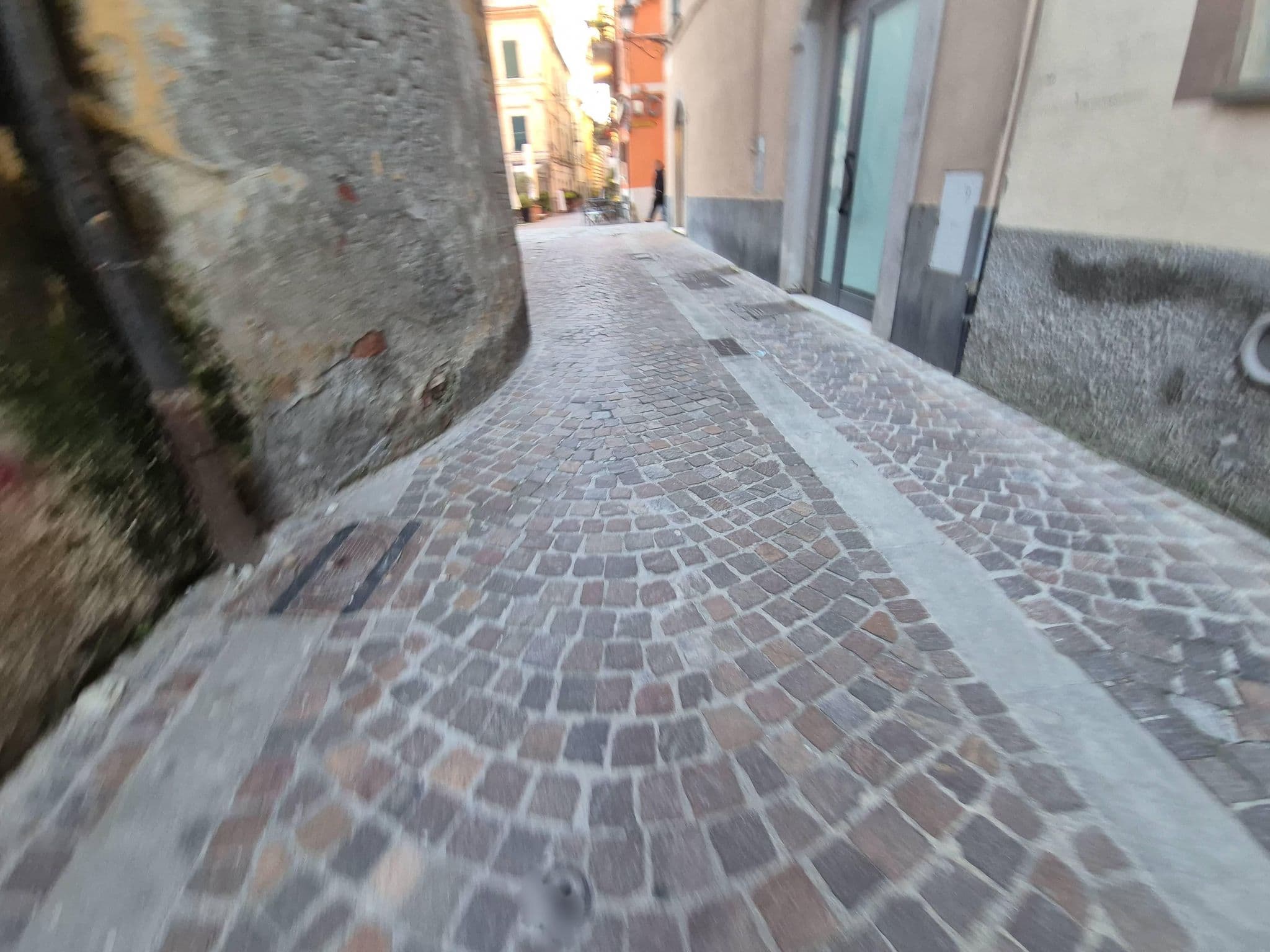 Street view near Casa Giangarè, Sarzana — © omfg_notpr (CC BY-SA · Mapillary)