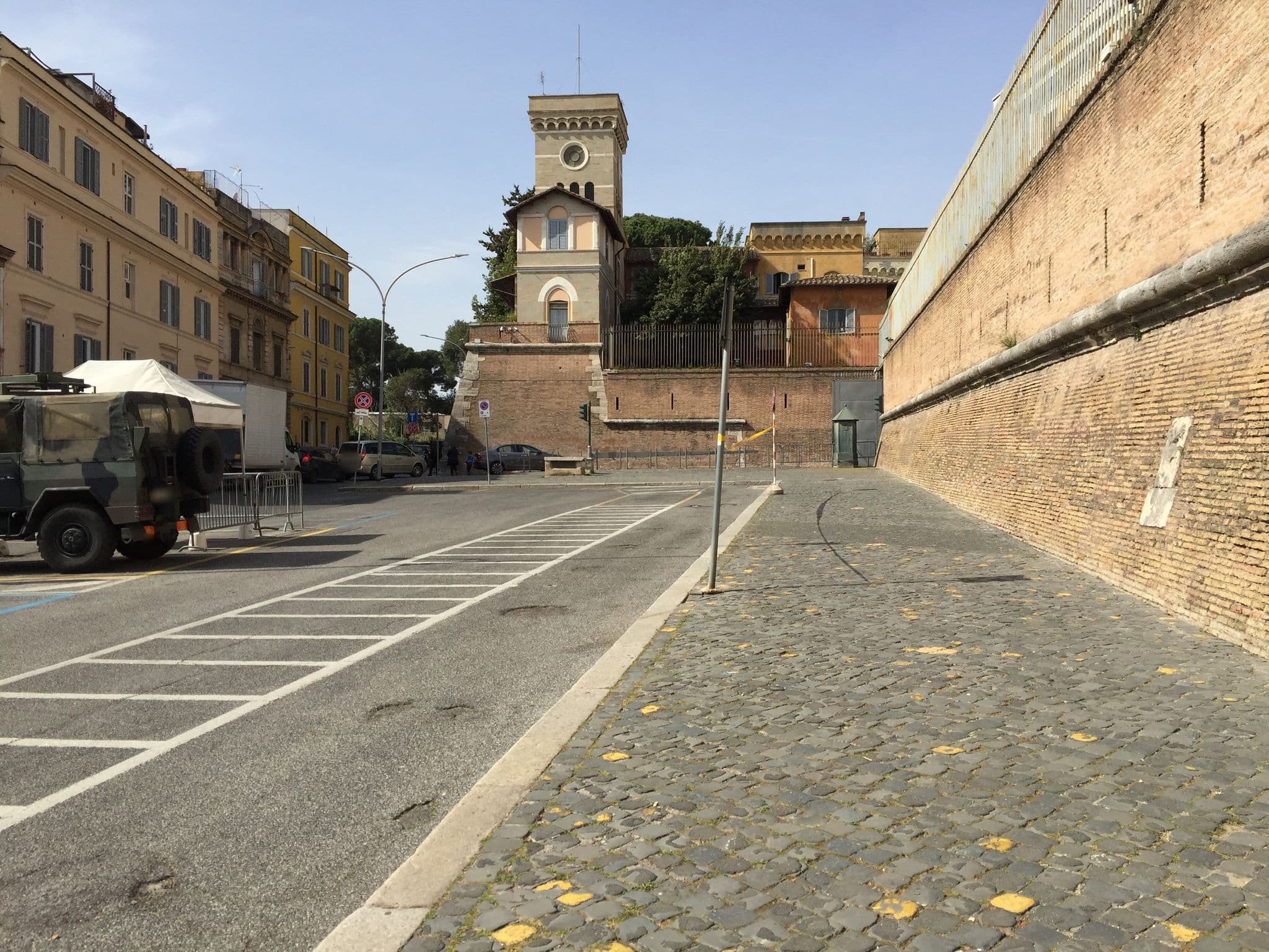 Street view near Le Boutique Hotel, Borgo — © richlv (CC BY-SA · Mapillary)