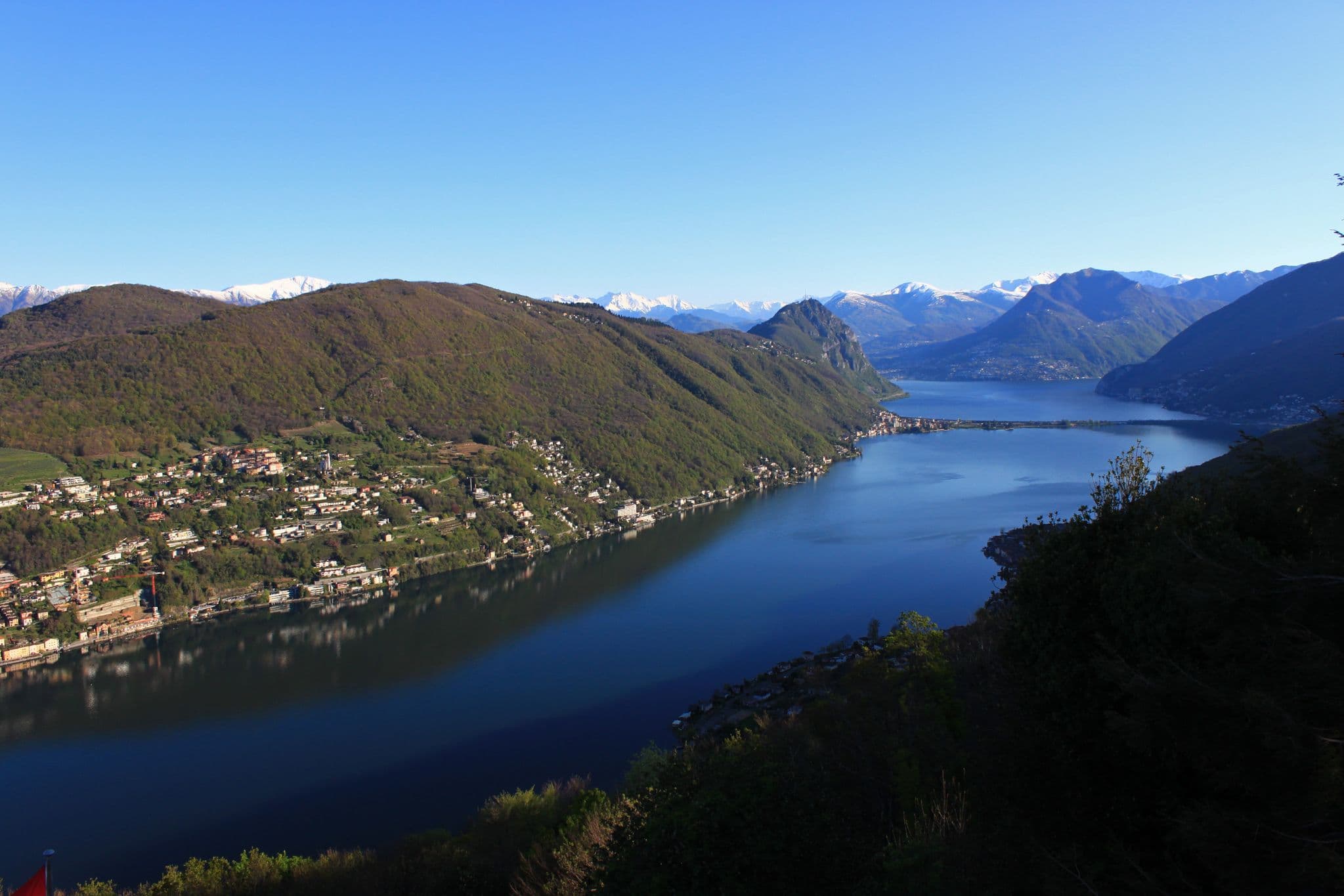 Street view near Hotel Serpiano, Riva San Vitale — © uwelino (CC BY-SA · Mapillary)