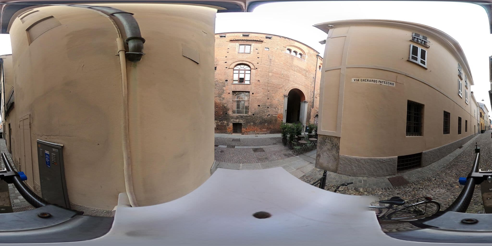 Street view near Hotel Duomo, Cremona — © wegavision (CC BY-SA · Mapillary)